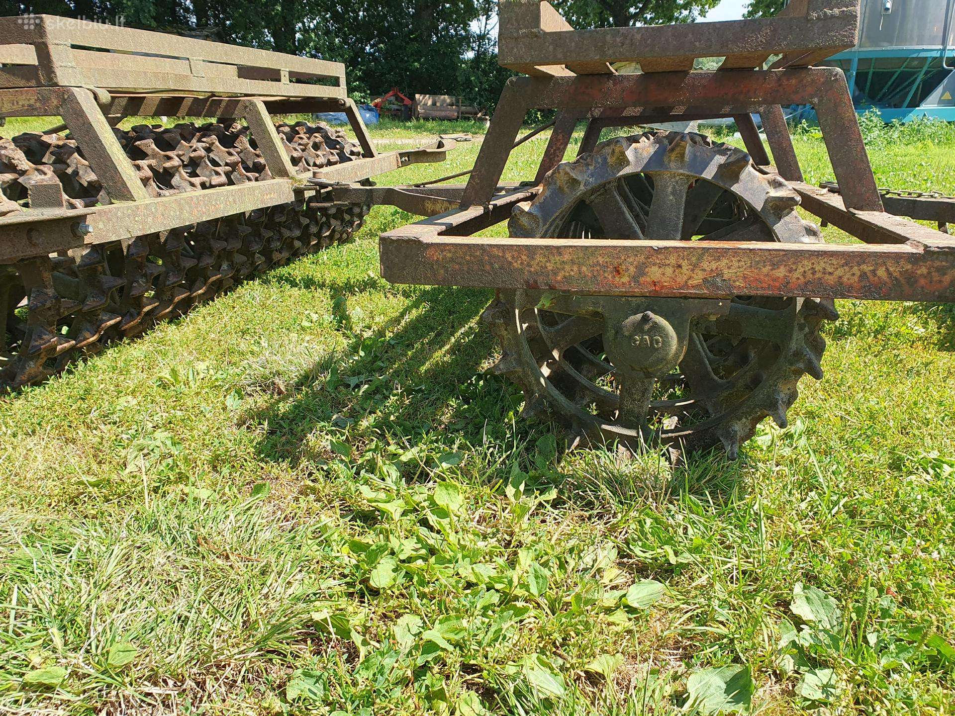 -Kita-, compacting, leveling rollers