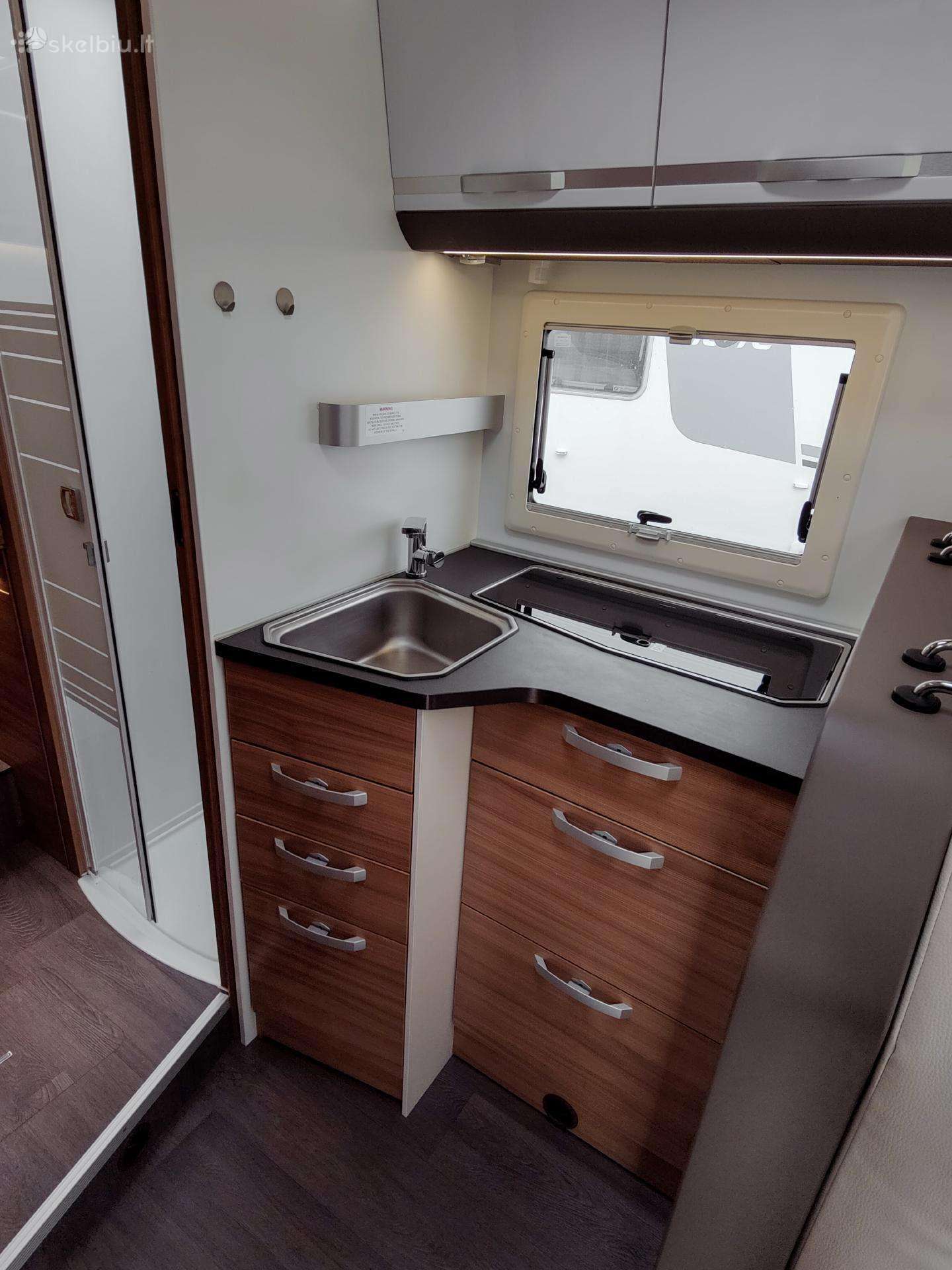 Adria MATRIX SL670, campers