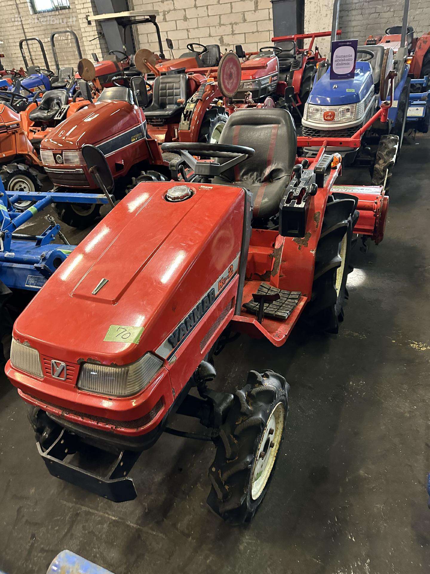 Kubota 10, traktoriai
