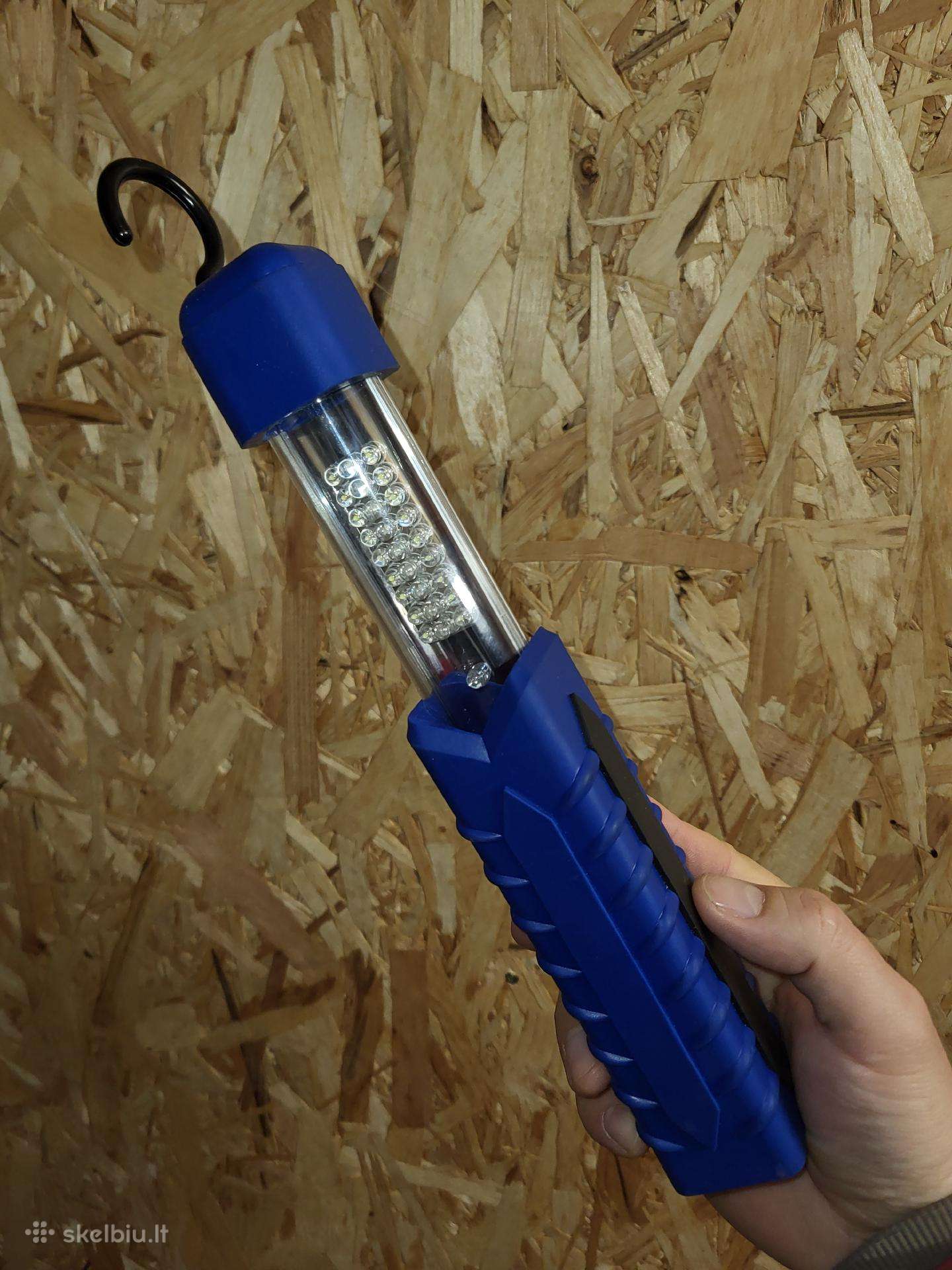 Įkraunamas LED sviestuvas su kabliuku ir magnetu