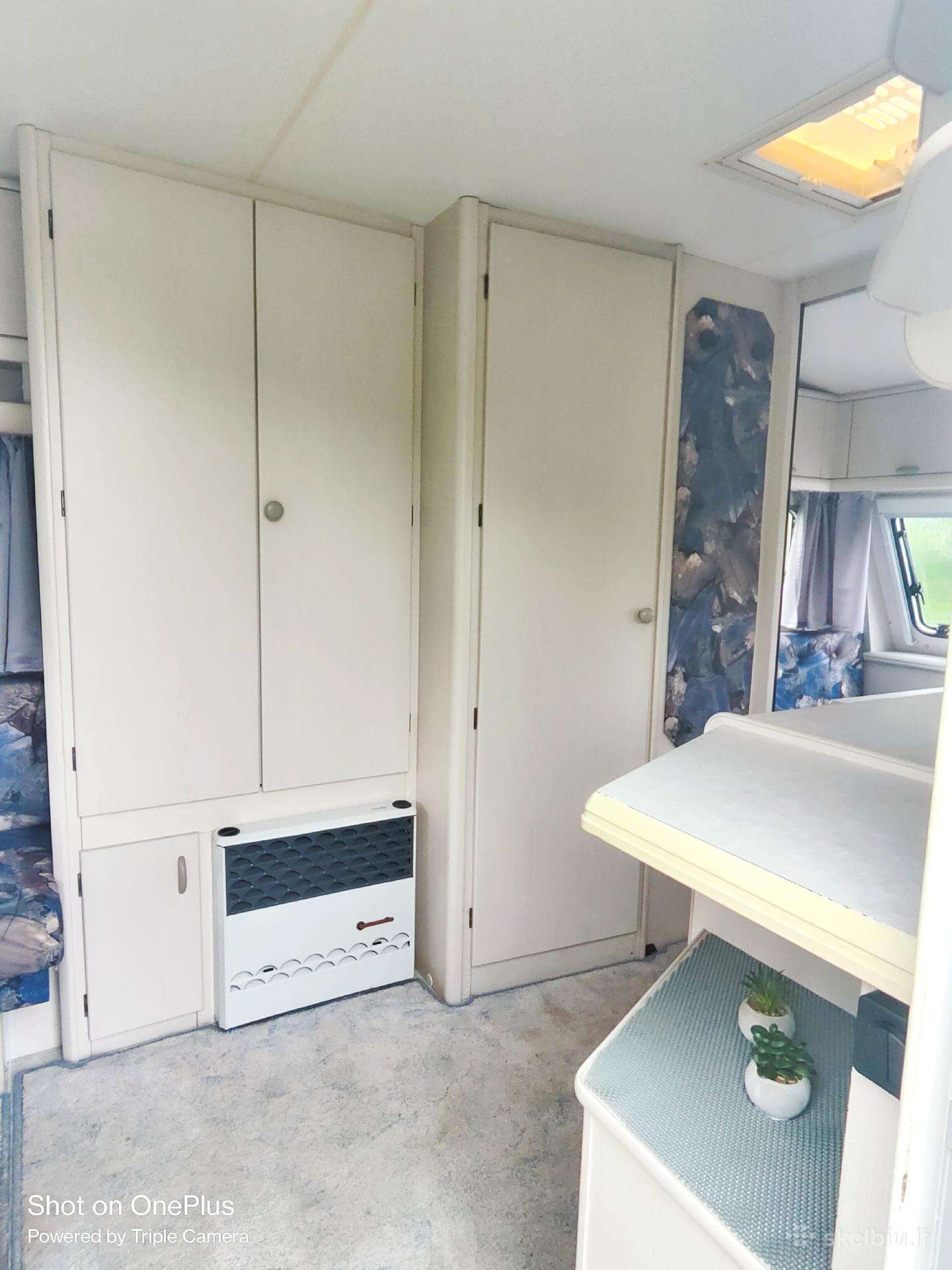-kita- Nenurodytas, caravans
