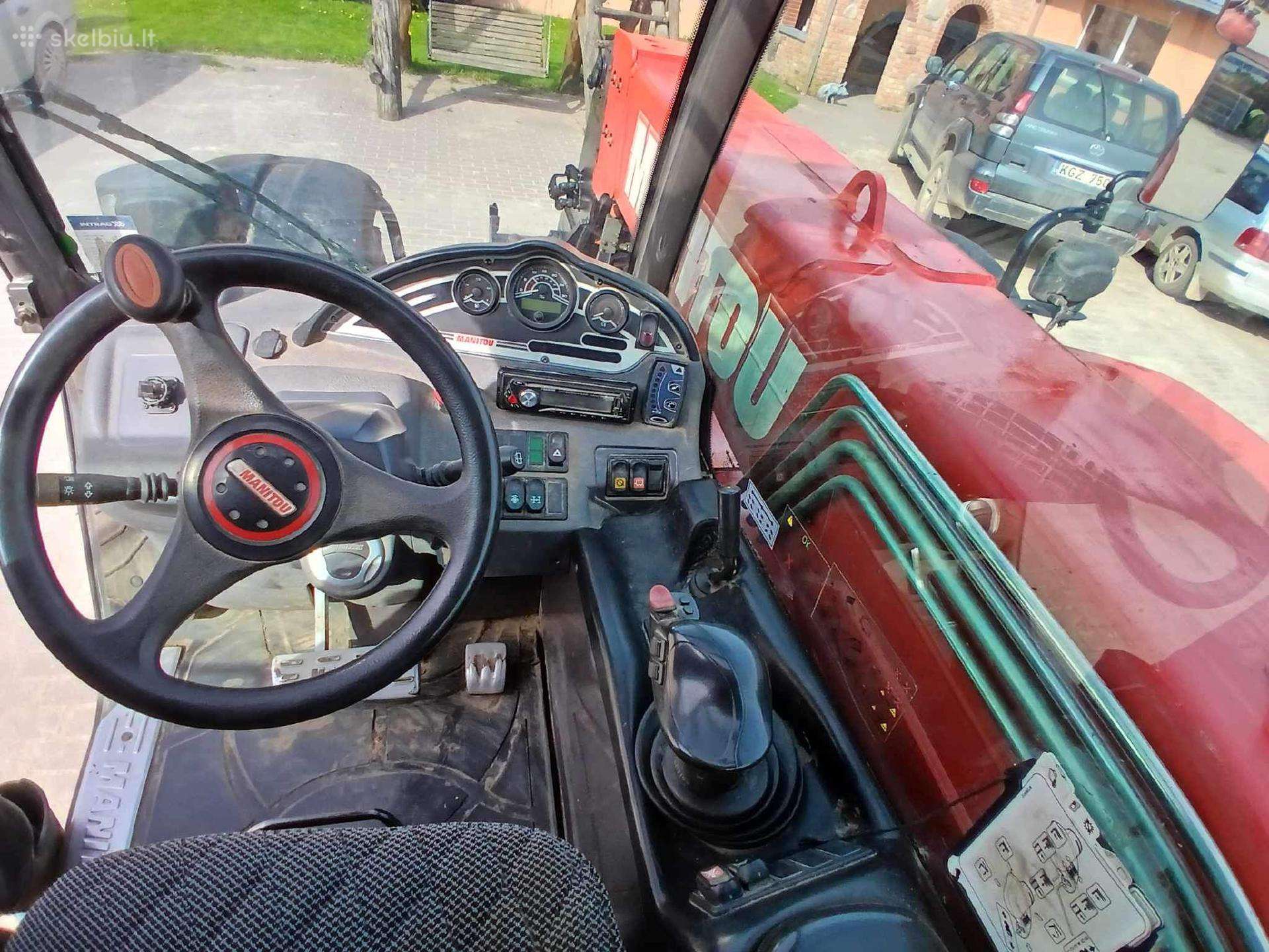 Manitou MLT741, self-propelled loaders