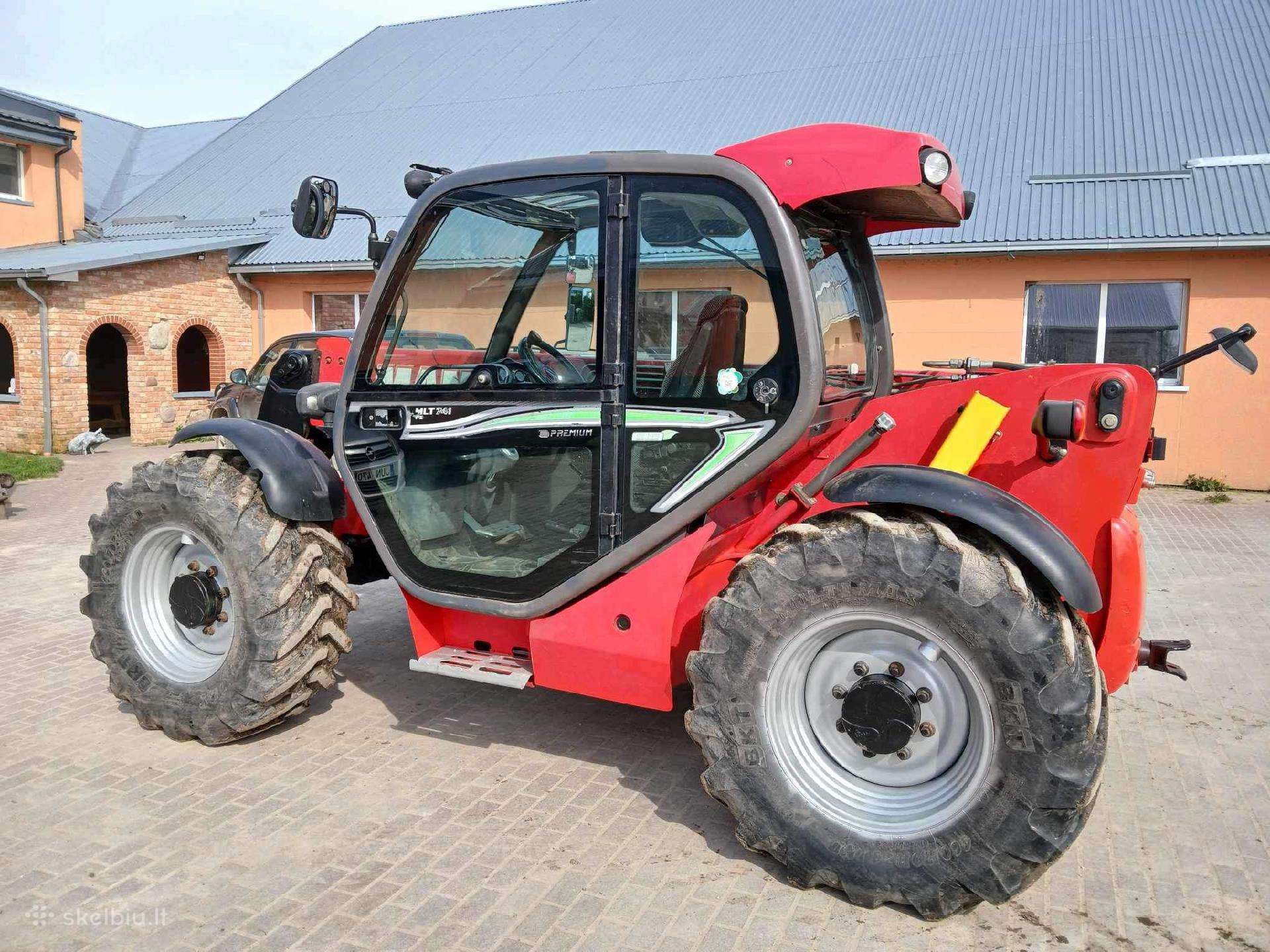 Manitou MLT741, self-propelled loaders
