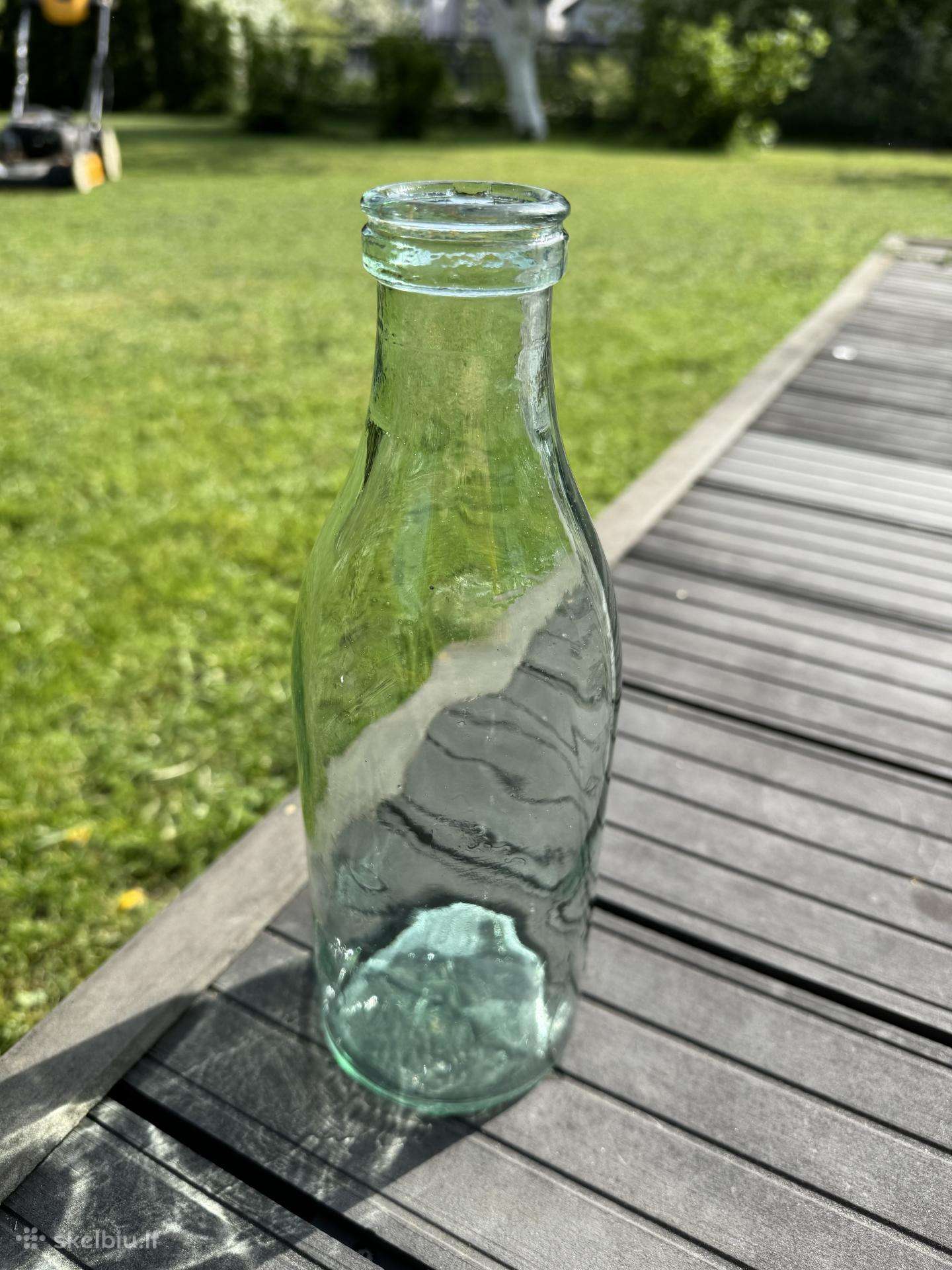 Pieno butelys