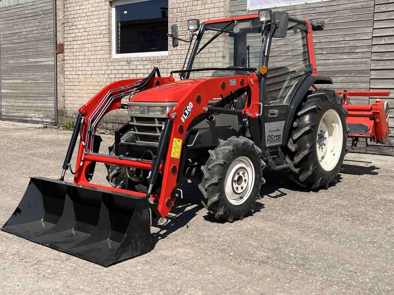 Kubota, tractors