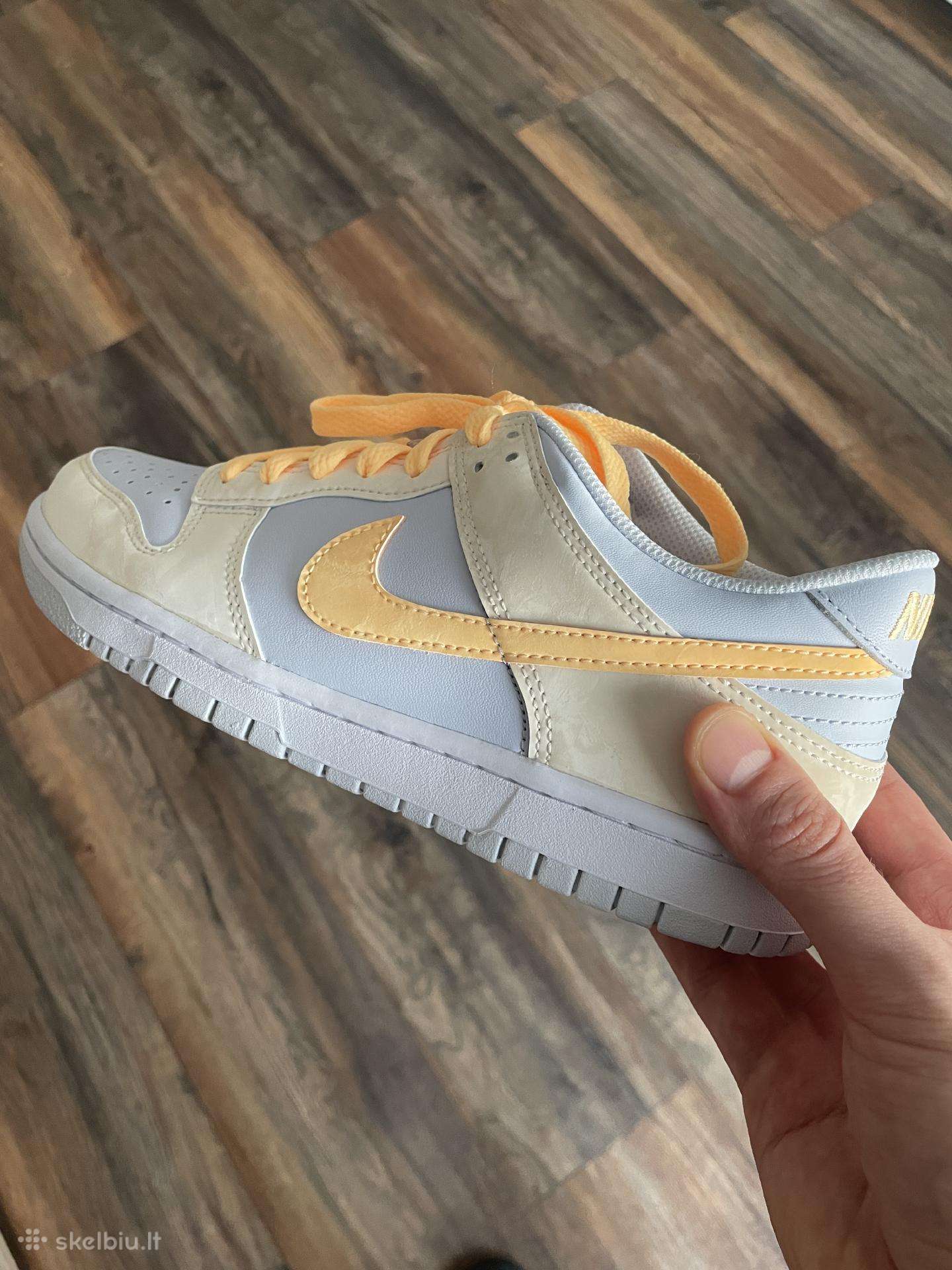 Nike Dunk Low
