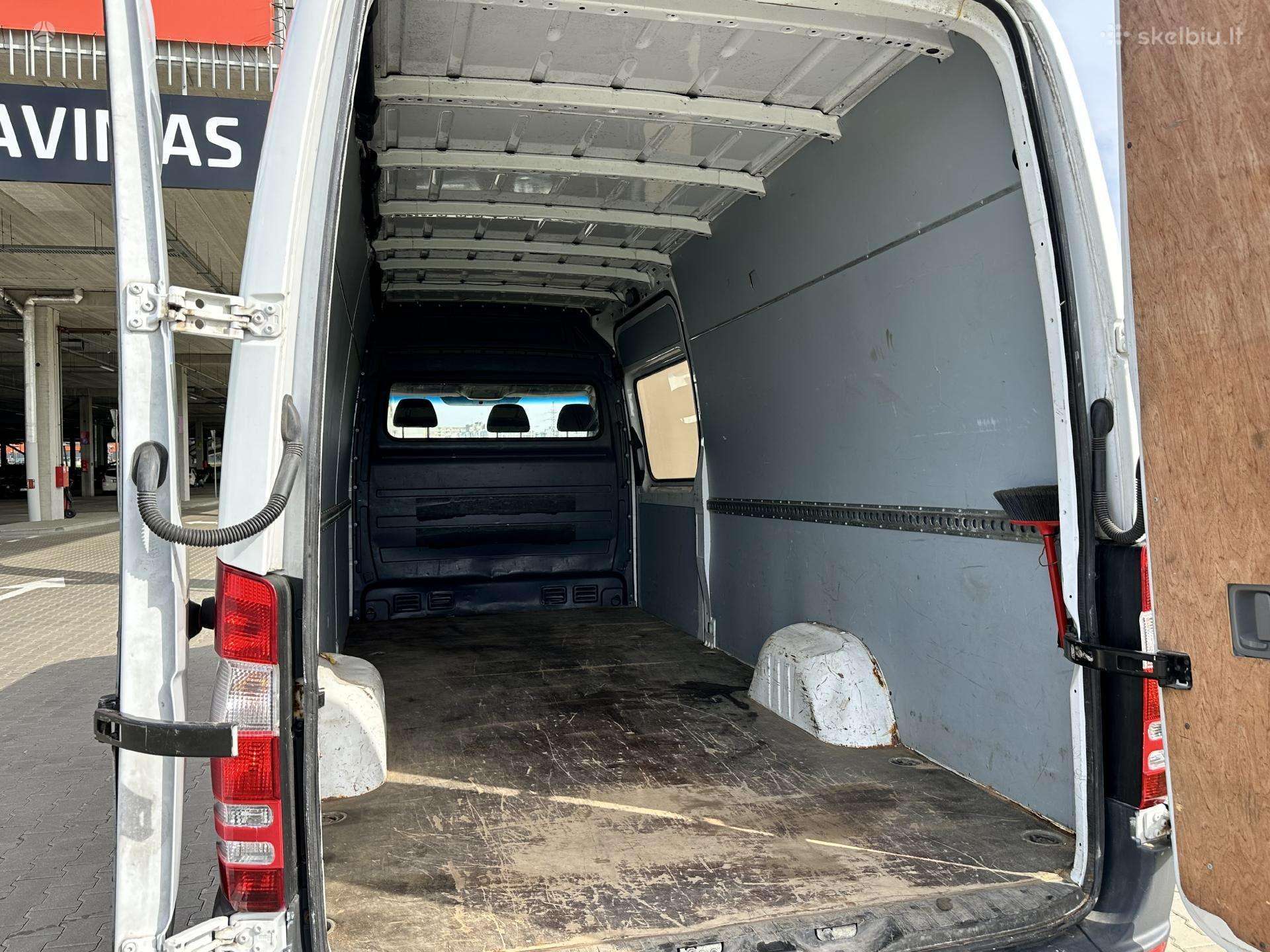 Mercedes-Benz Sprinter, cargo van