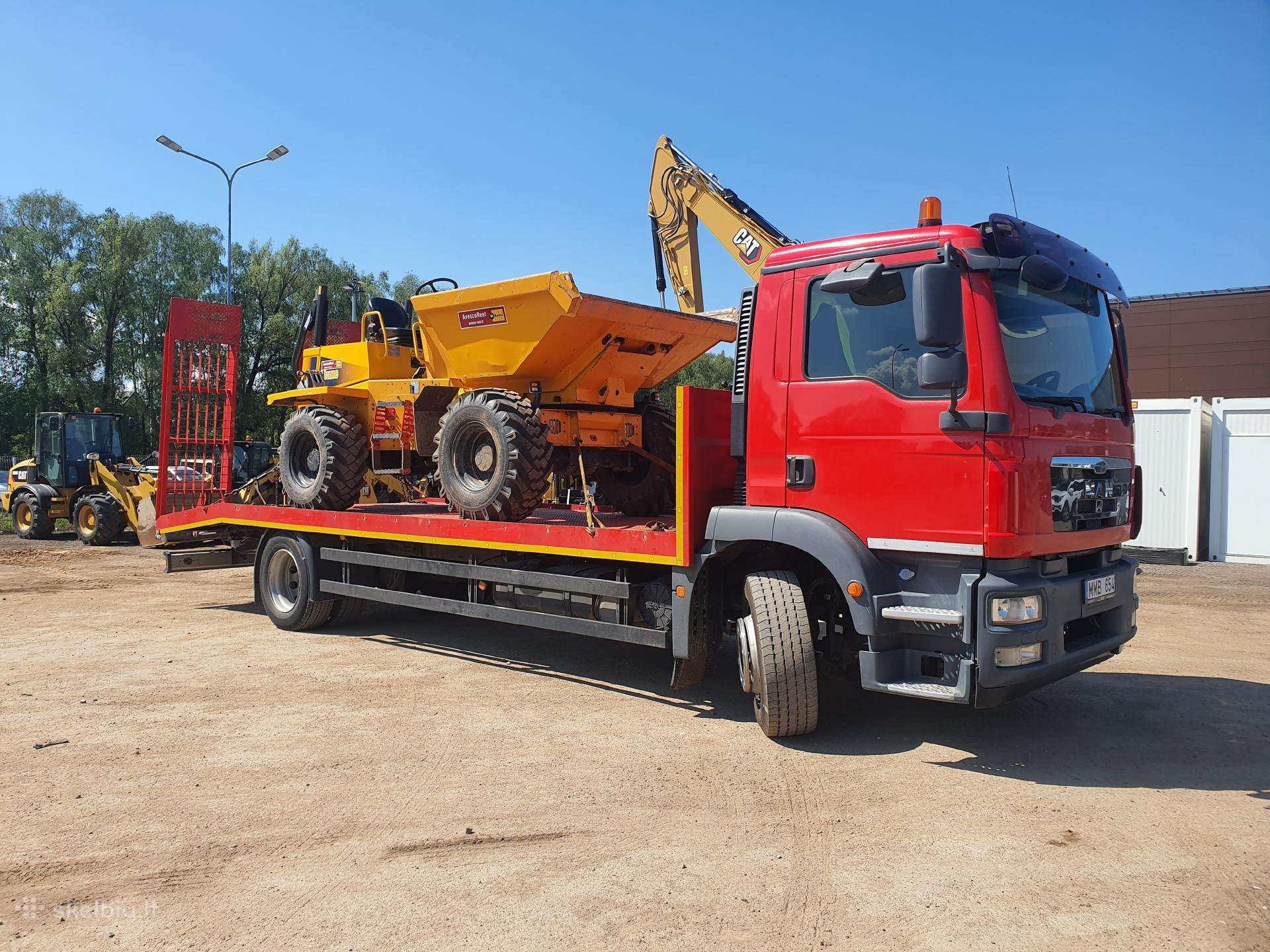 Tralas Vilniuje, statybines tech. transportavimas