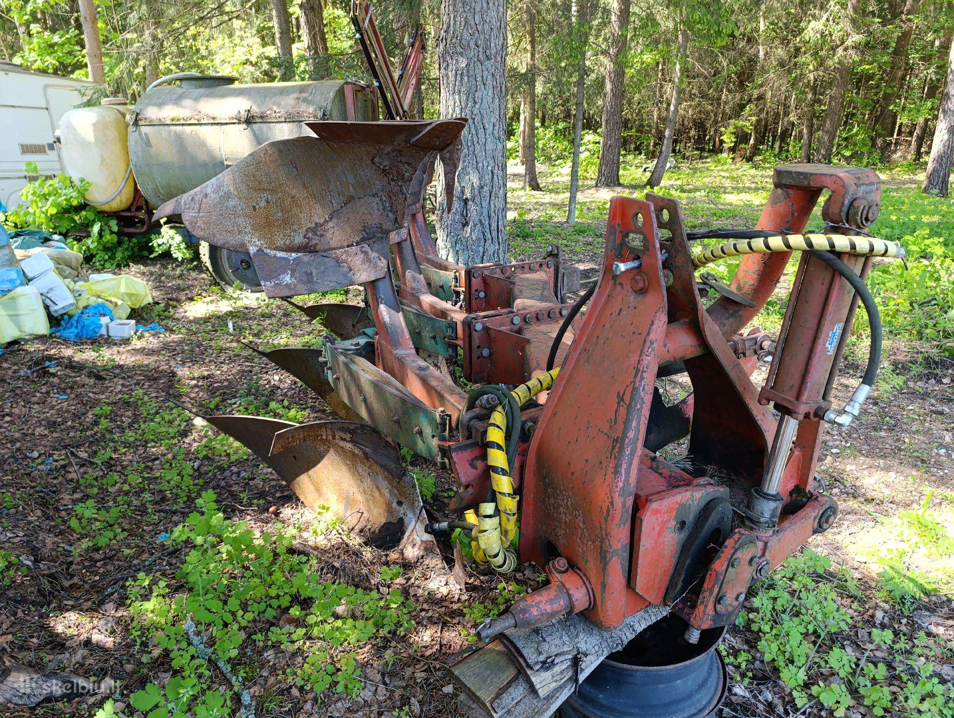 Kverneland, ploughs