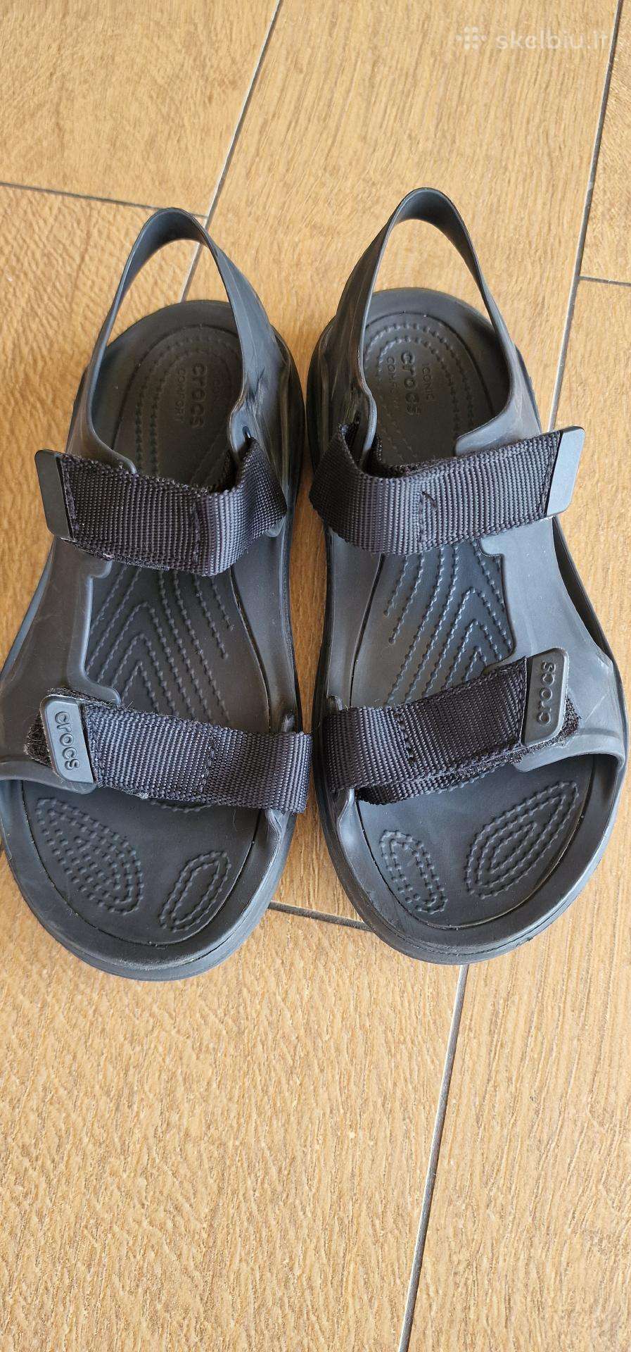 Crocs basutės 35 d.