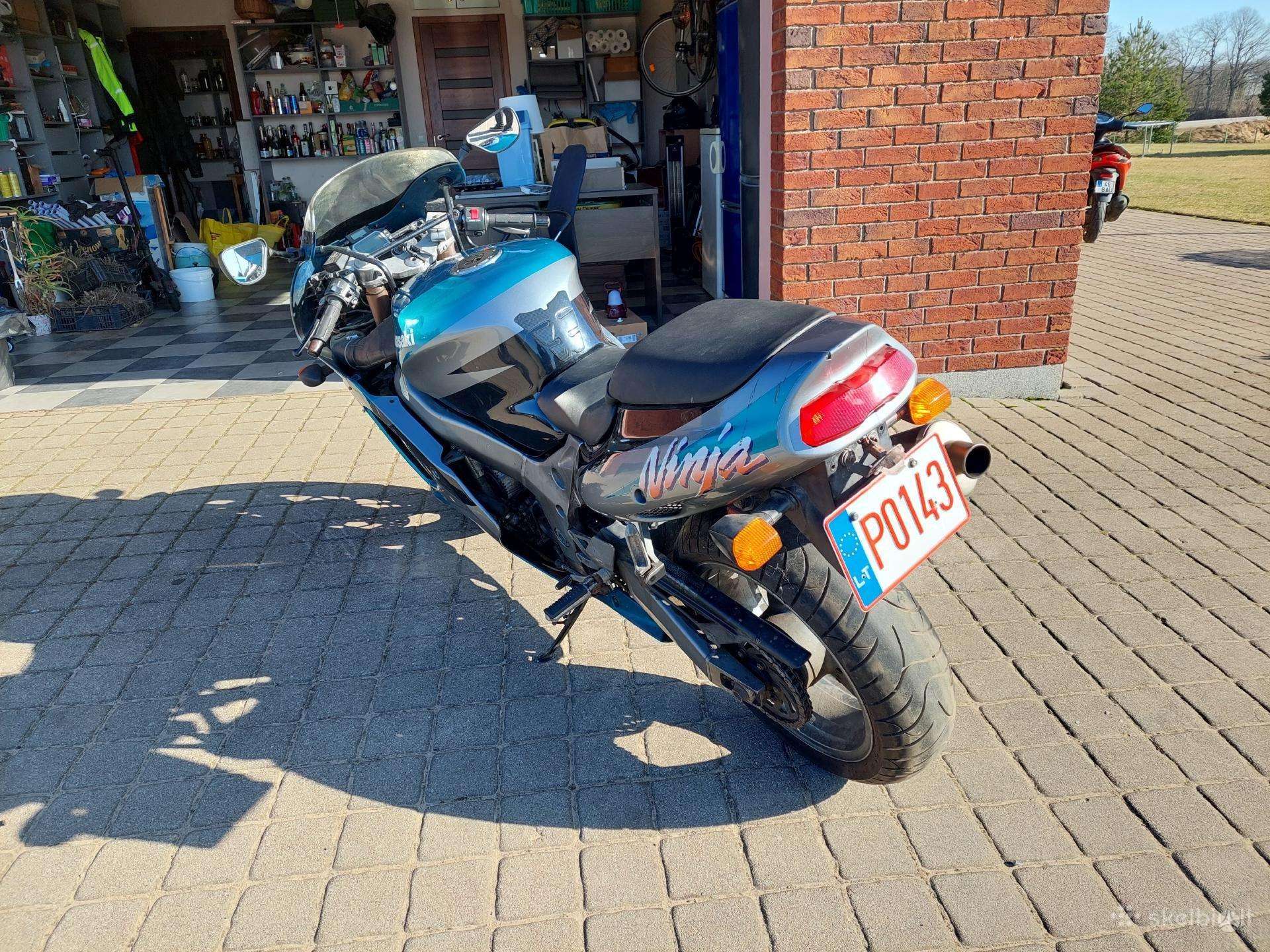 Kawasaki ZX/ZX-R (Ninja) 900cc, street / classic 1995 m., | A31448248