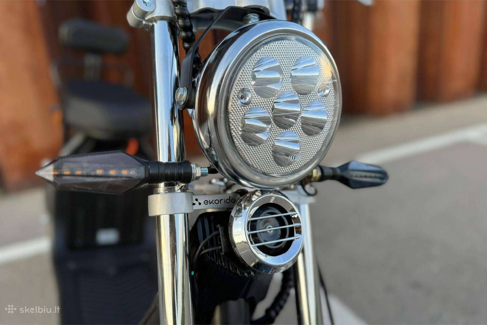 Электрический самокат EKORIDE