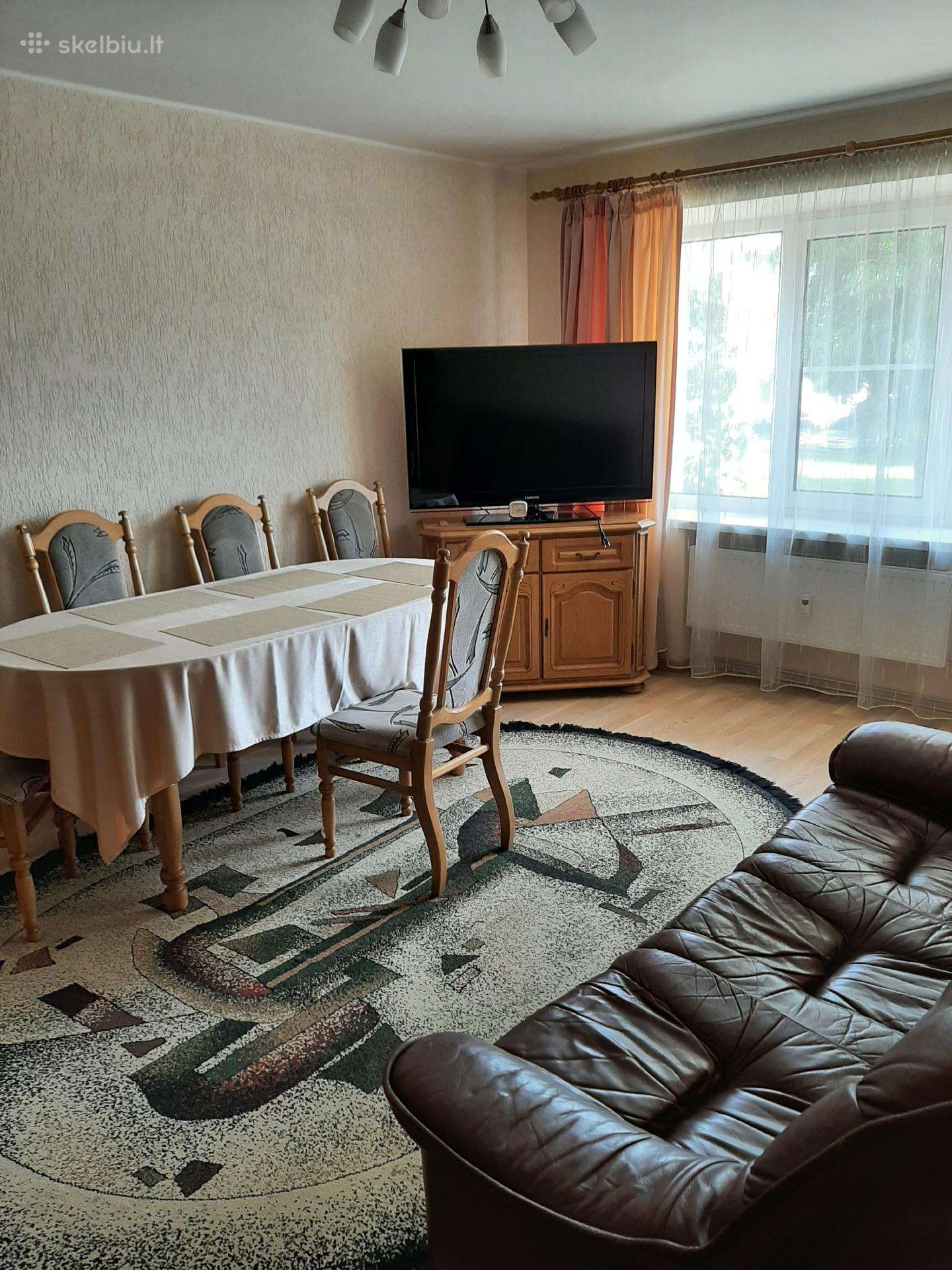 Išnuomojamas 2 kambarių butas ilgalaikei nuomai
