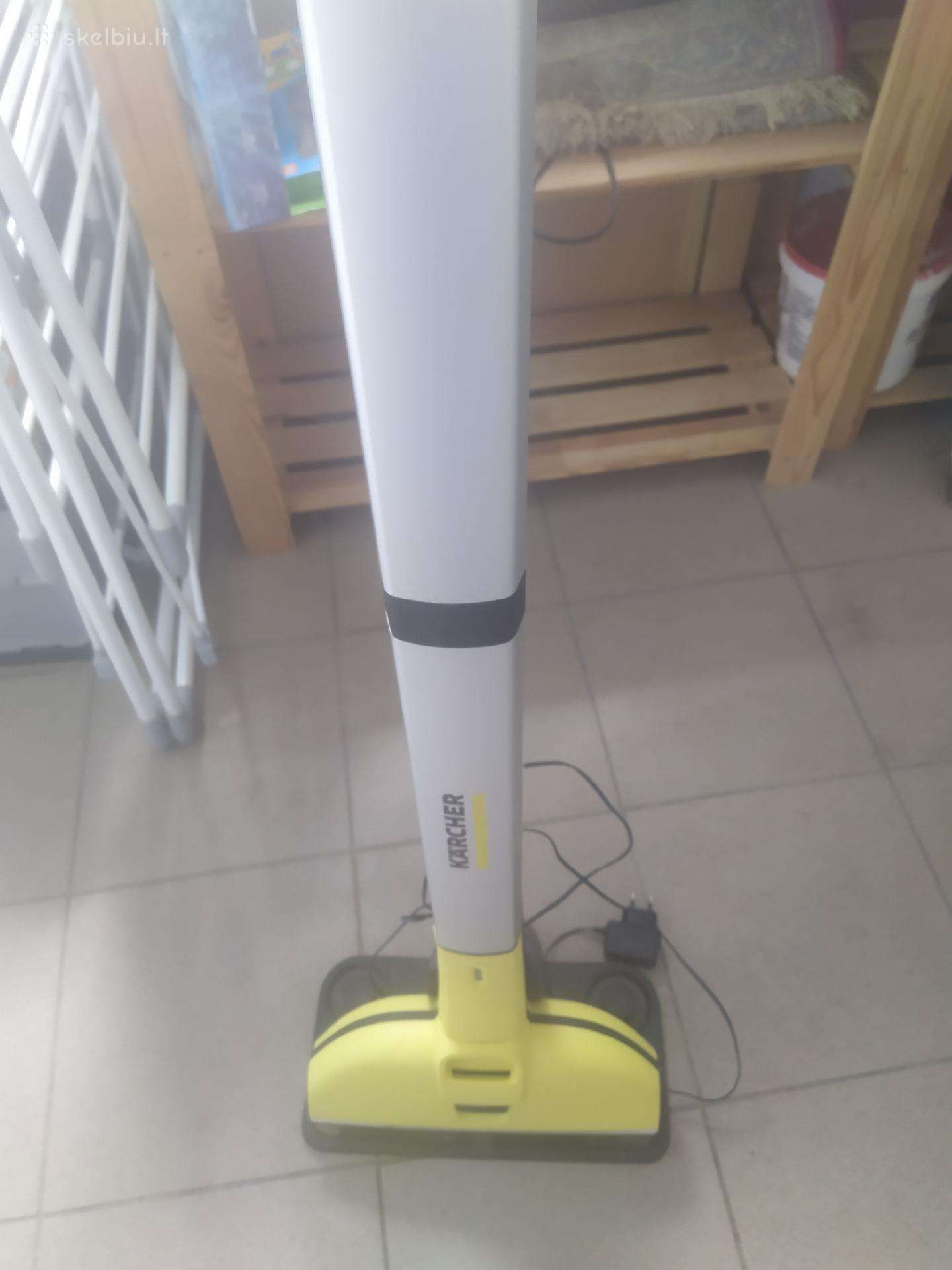 Karcher grindų plovimo mašina