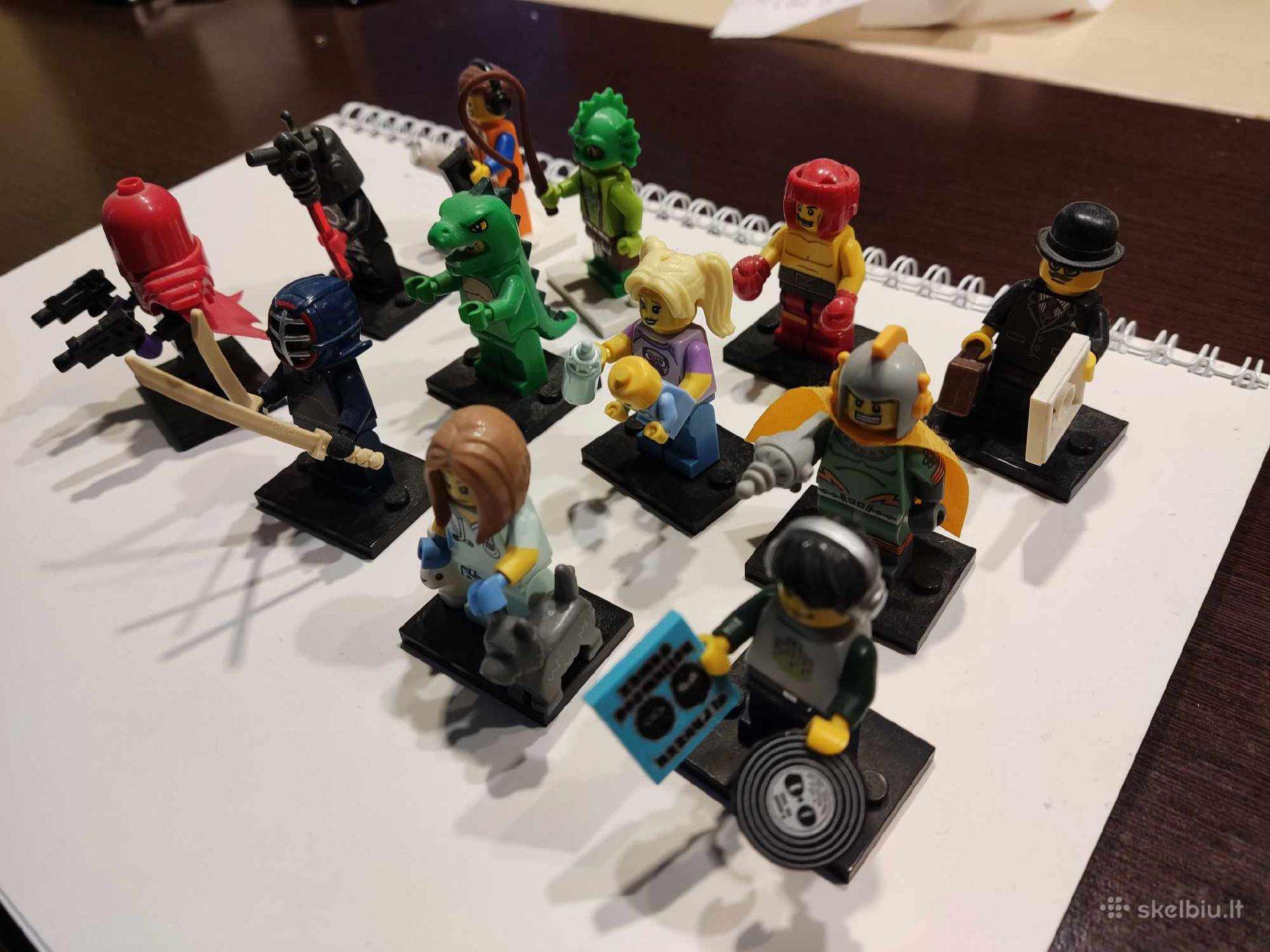 Lego minifigures - figurėlės