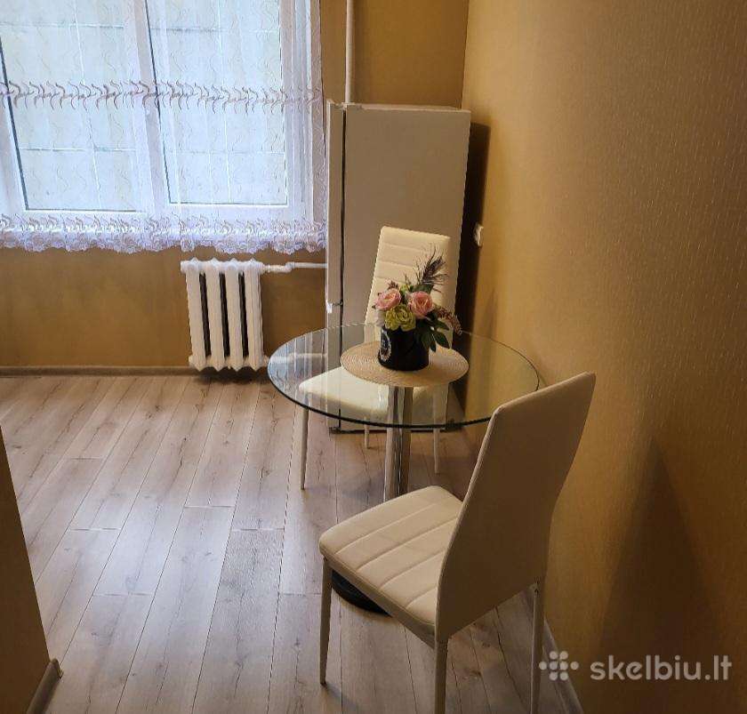 Parduodamas arba Išnuomojamas 2k. butas N.akmenėje
