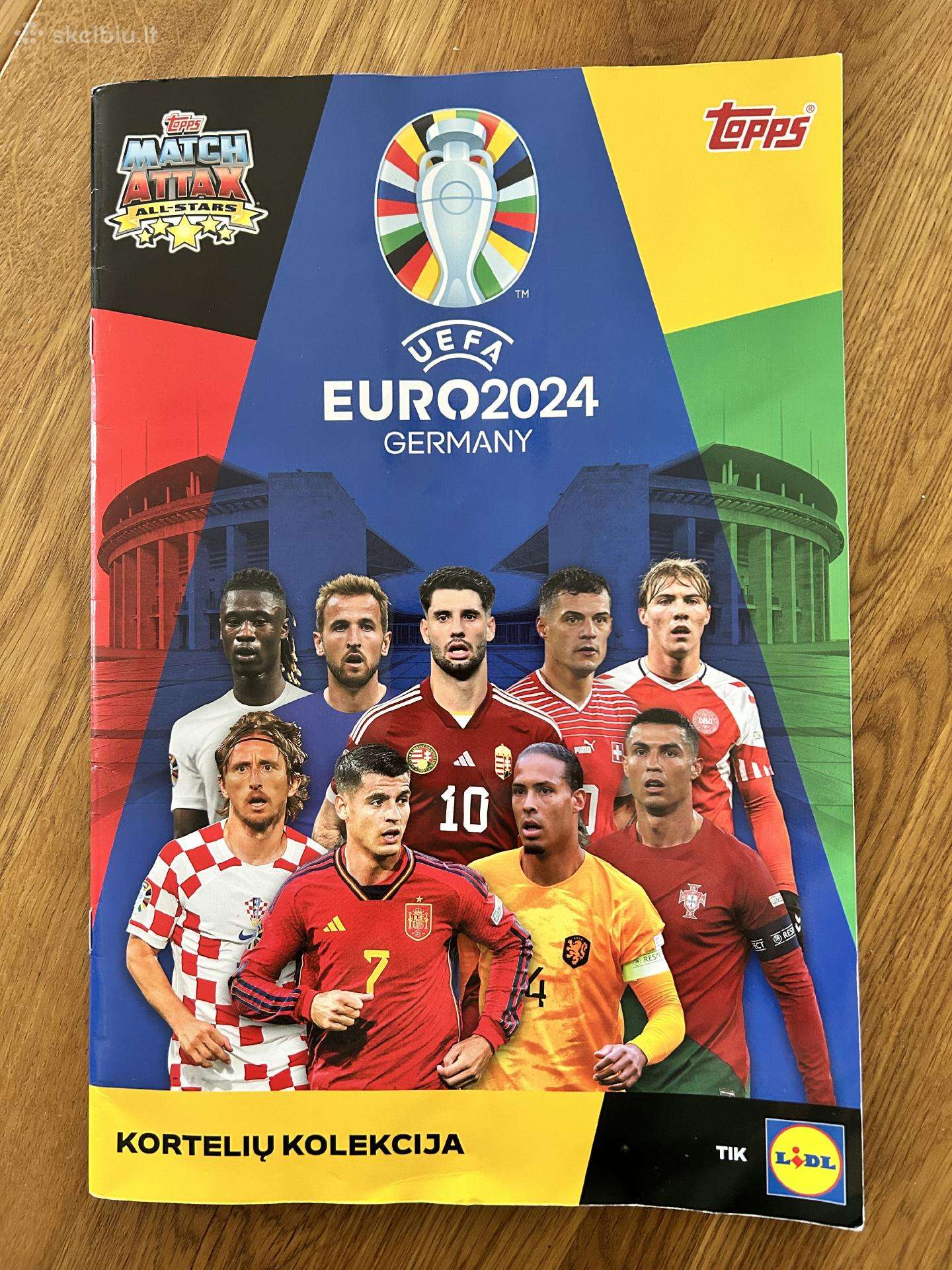 Futbolo kortelių kolekcijos žurnalas