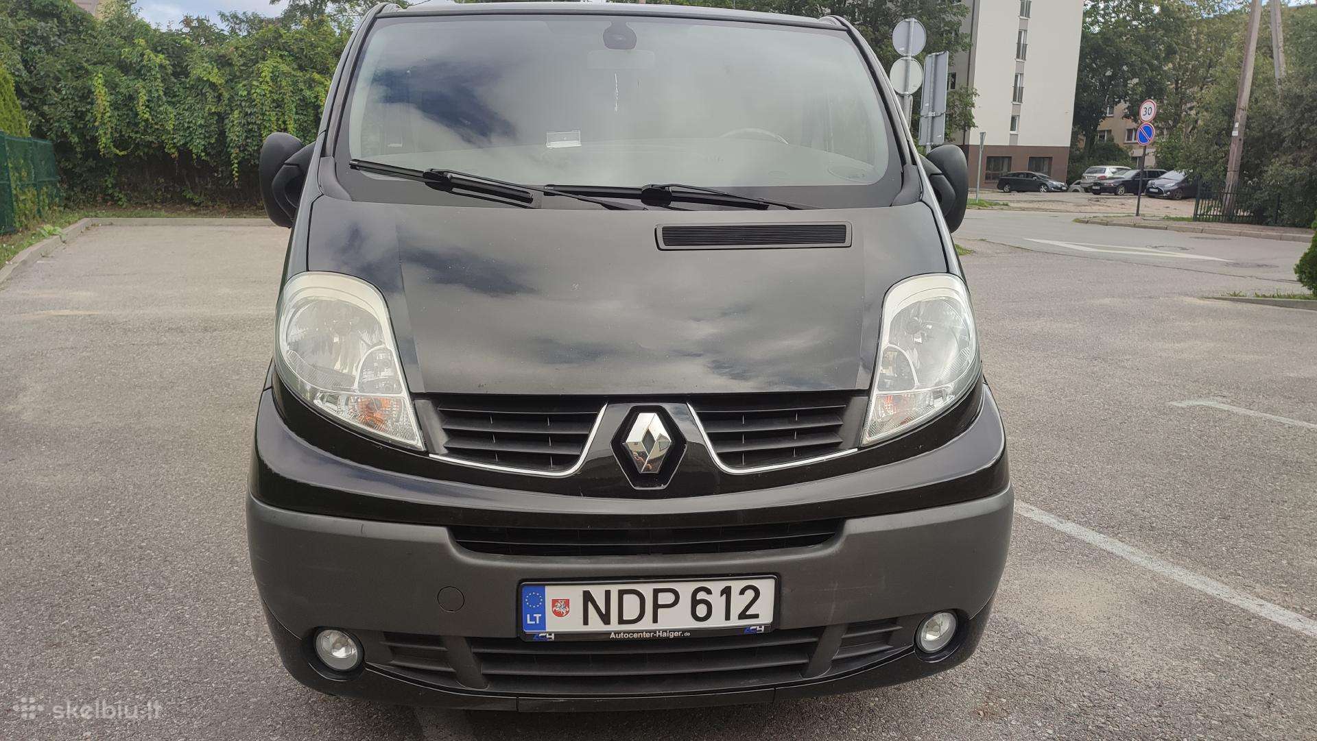Renault Trafic, passenger minibus