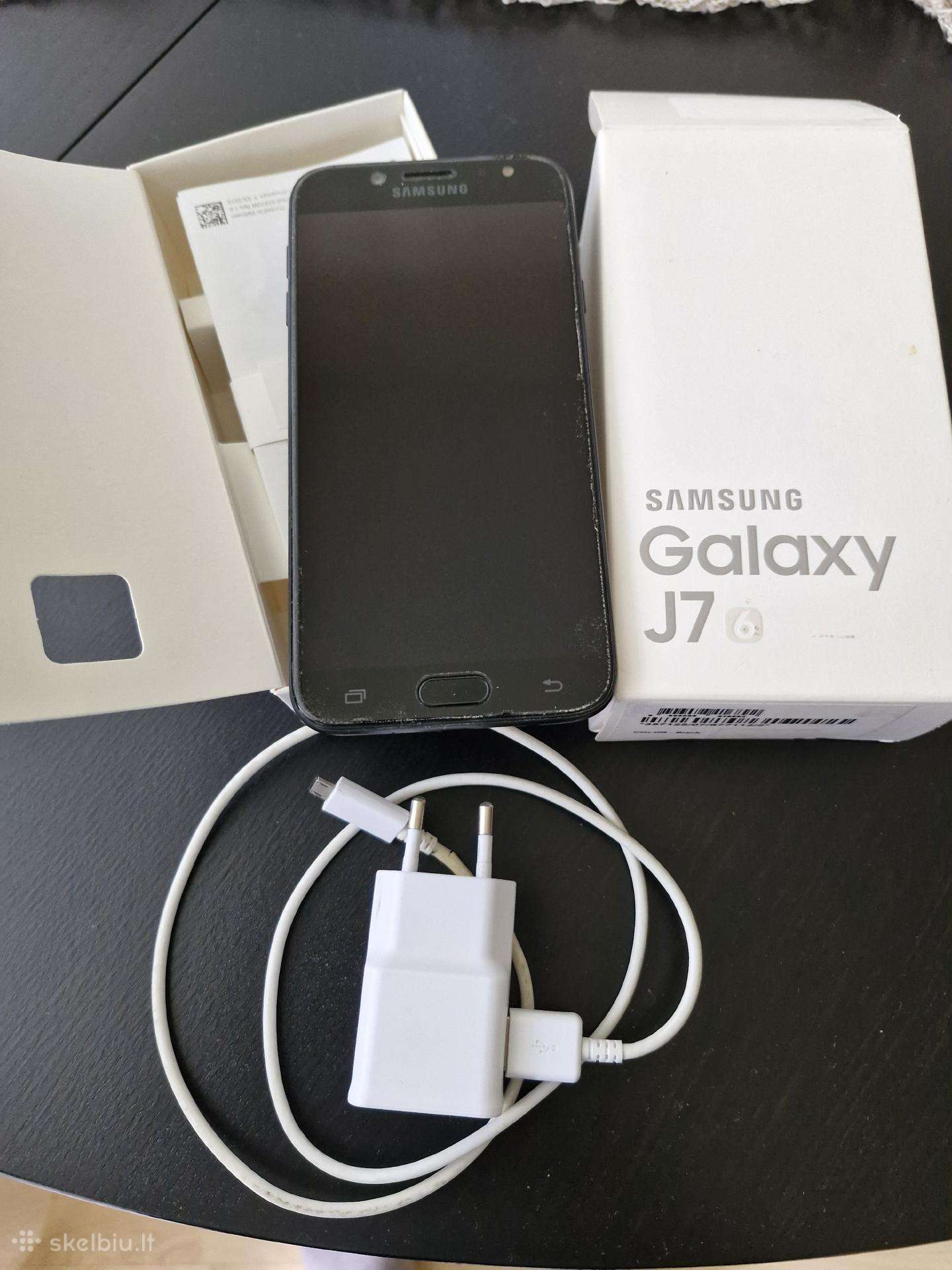 Telefonas Samsung J7