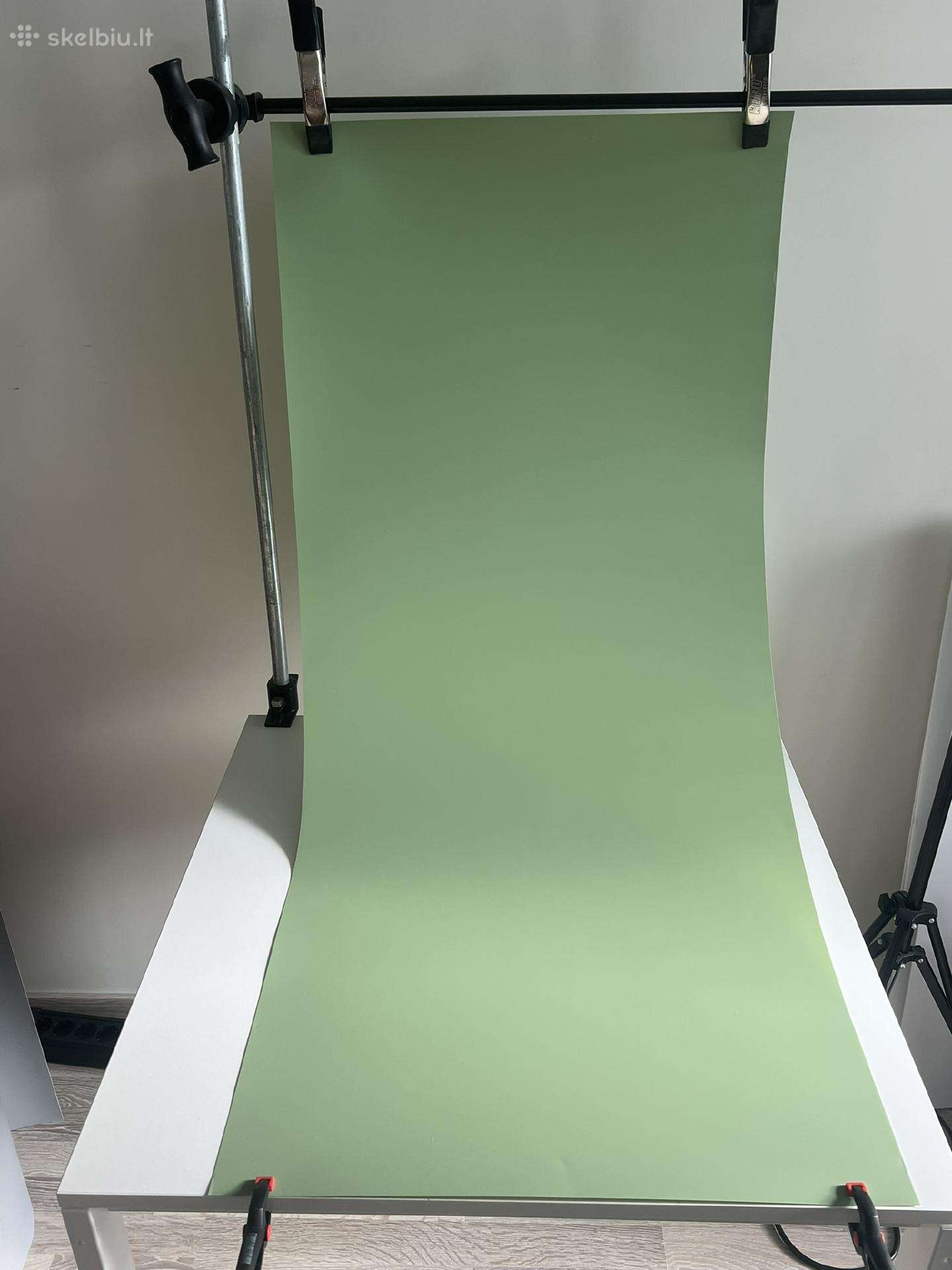 Foto stalas produktų fotografijai + foto įranga