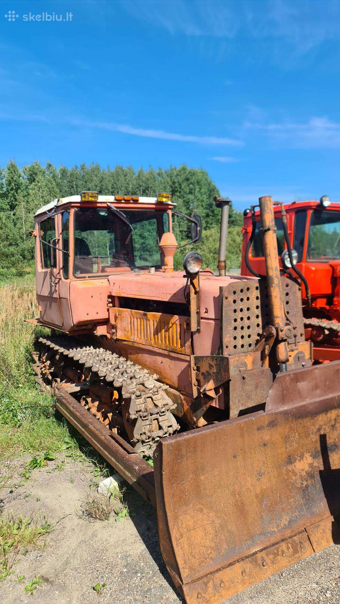 DT 75, tractors