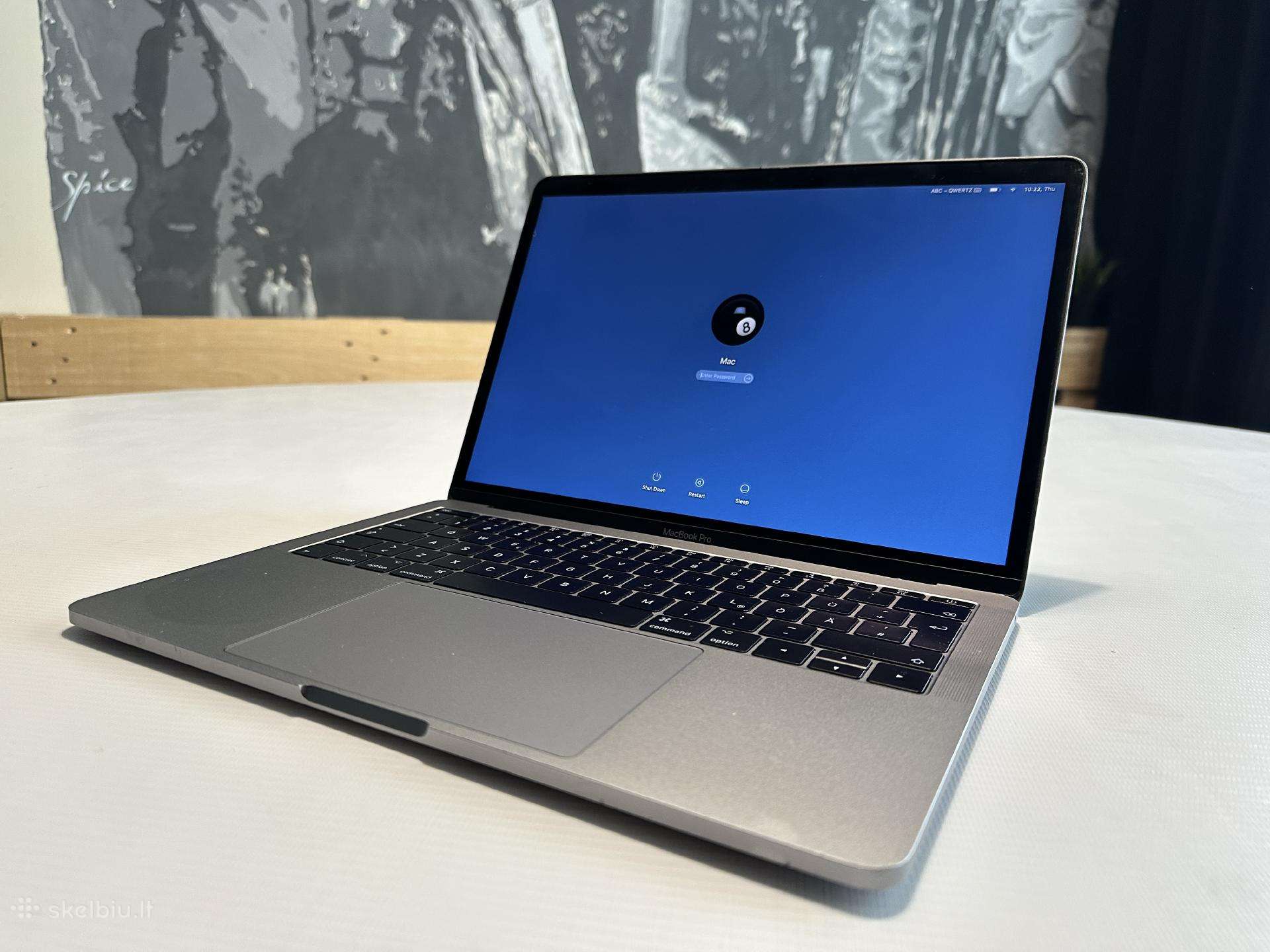 MacBook Pro 2017 13 inch 2,3 GHz i5/ 8gb/ 256gb