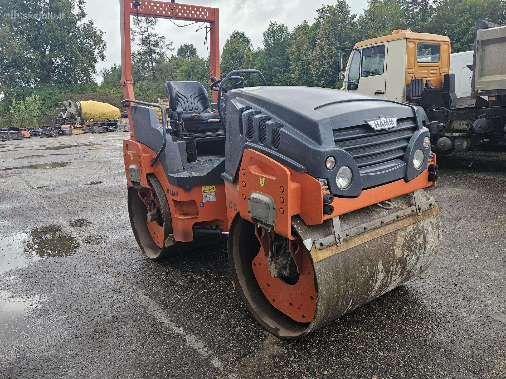 Hamm HD13VV, vibrator / compactor