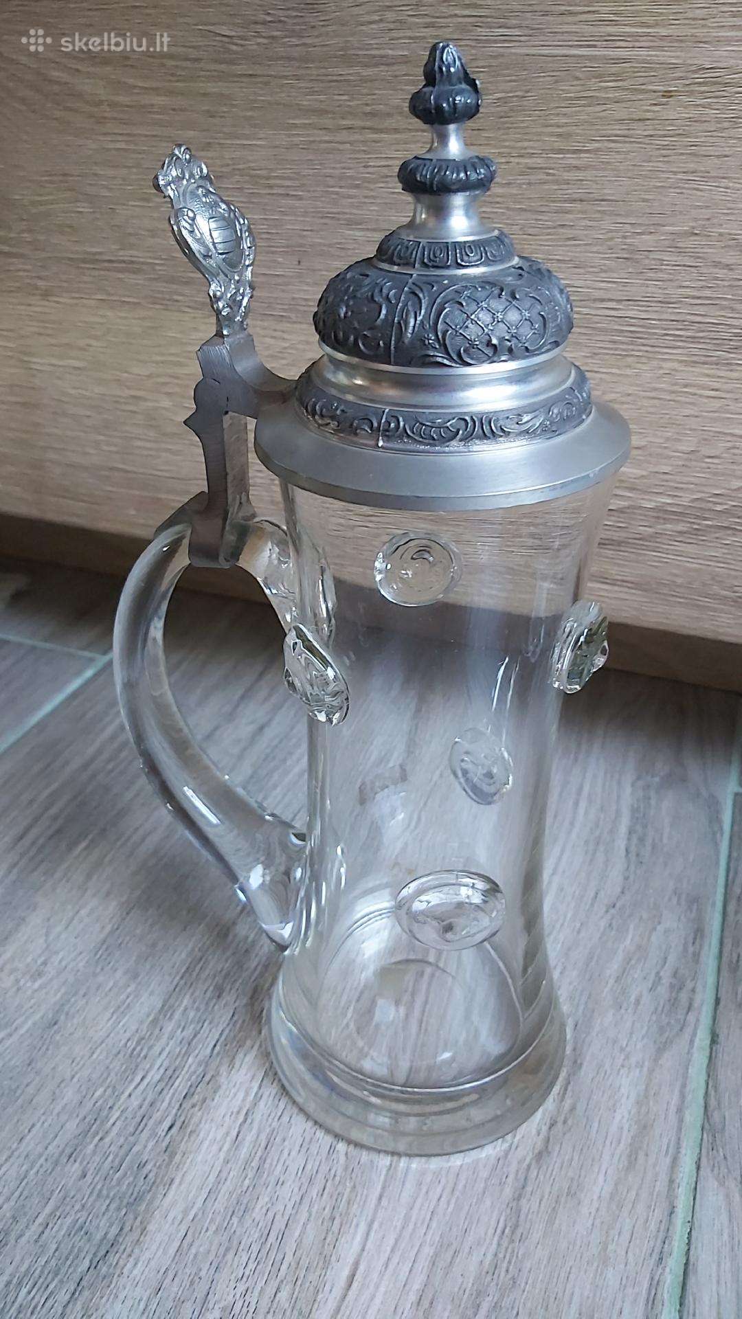 Vintažiniai alaus bokalai