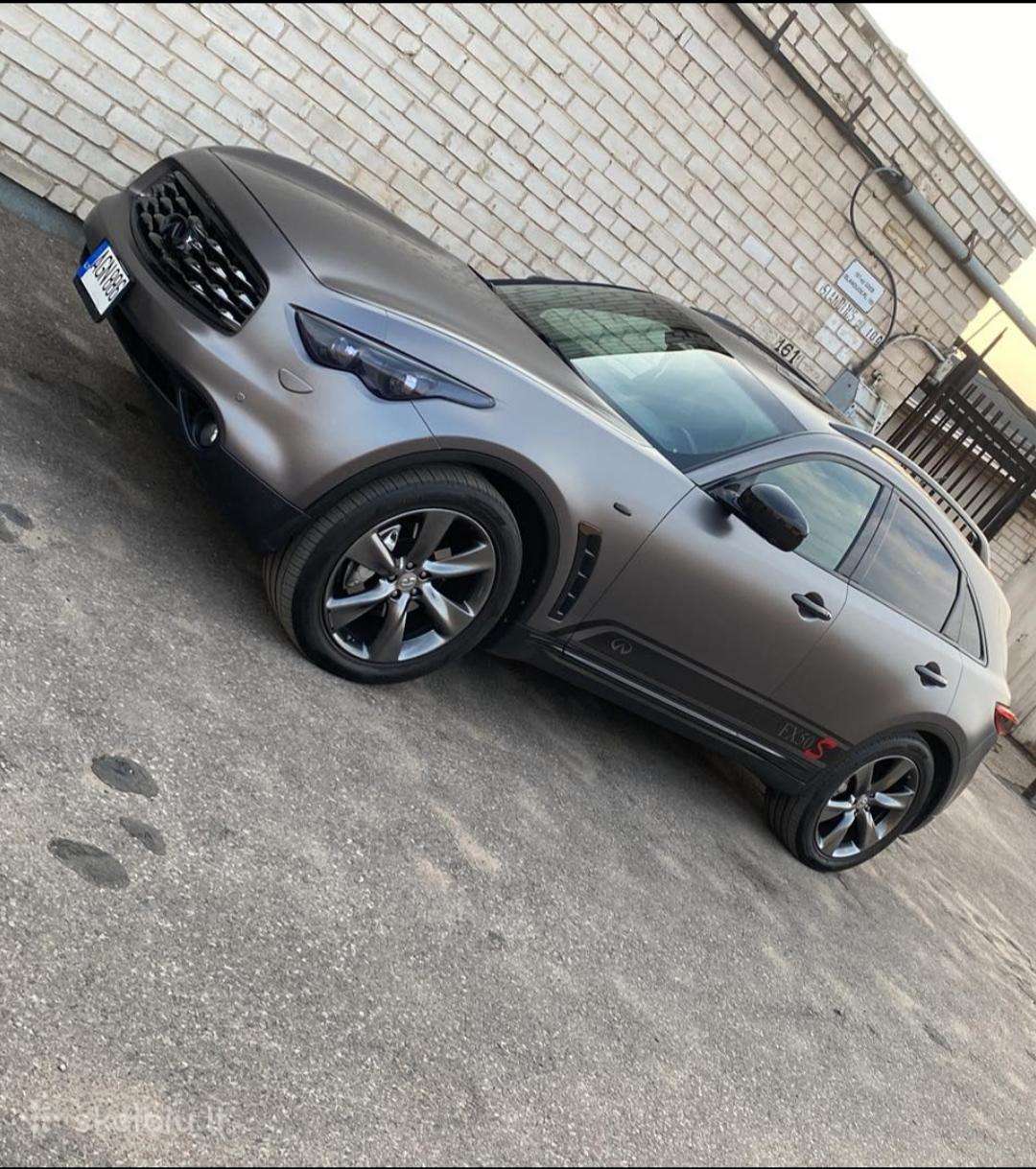Automobilių apklijavimas,meninis lyginimas.