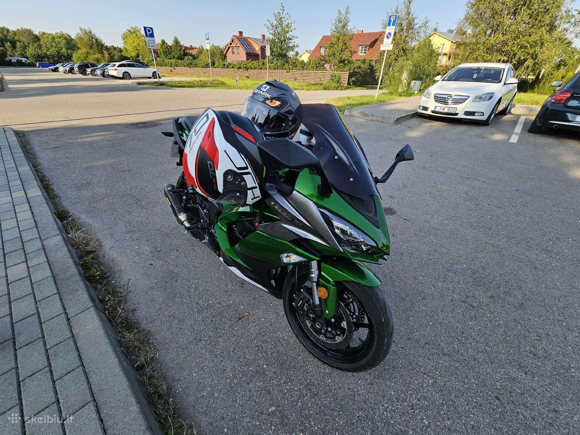 Kawasaki ZX/ZX-R (Ninja) 1043cc, sportiniai / superbikes