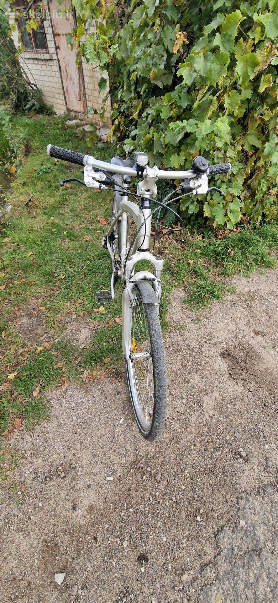 Miesto dviratis UNIVERSAL 26″