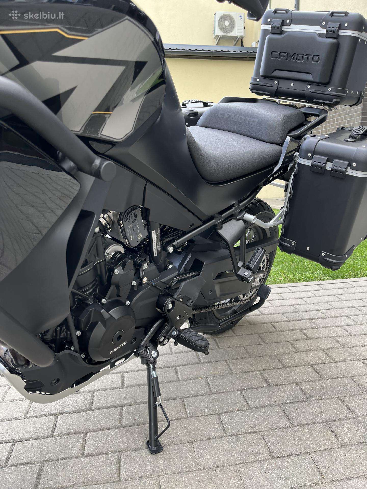 CFMOTO 800 Explore 799cc, touring / sport touring