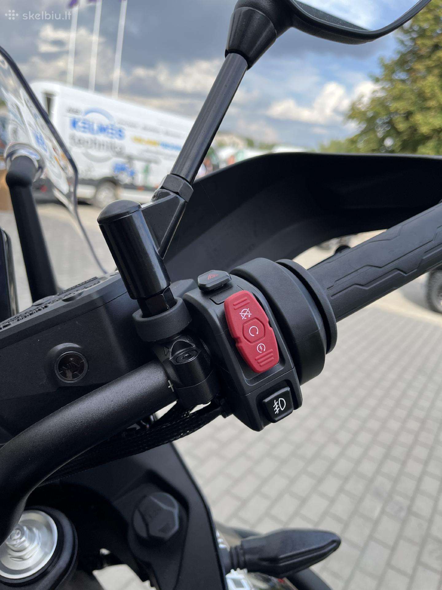 CFMOTO 800 Explore 799cc, touring / sport touring