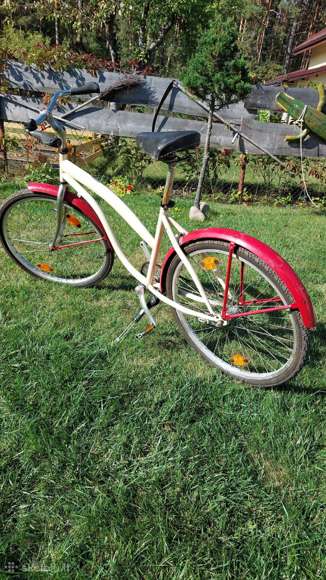 Retro stiliaus dviratis