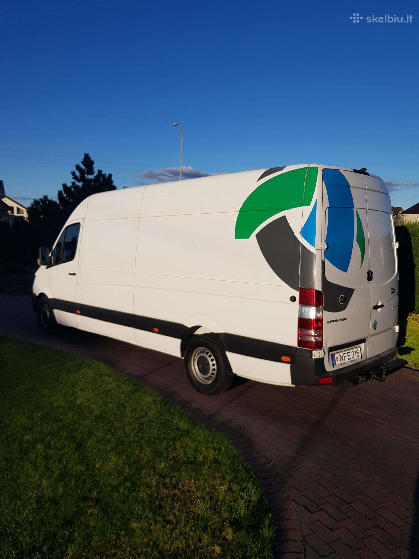 Mercedes-Benz Sprinter, cargo van