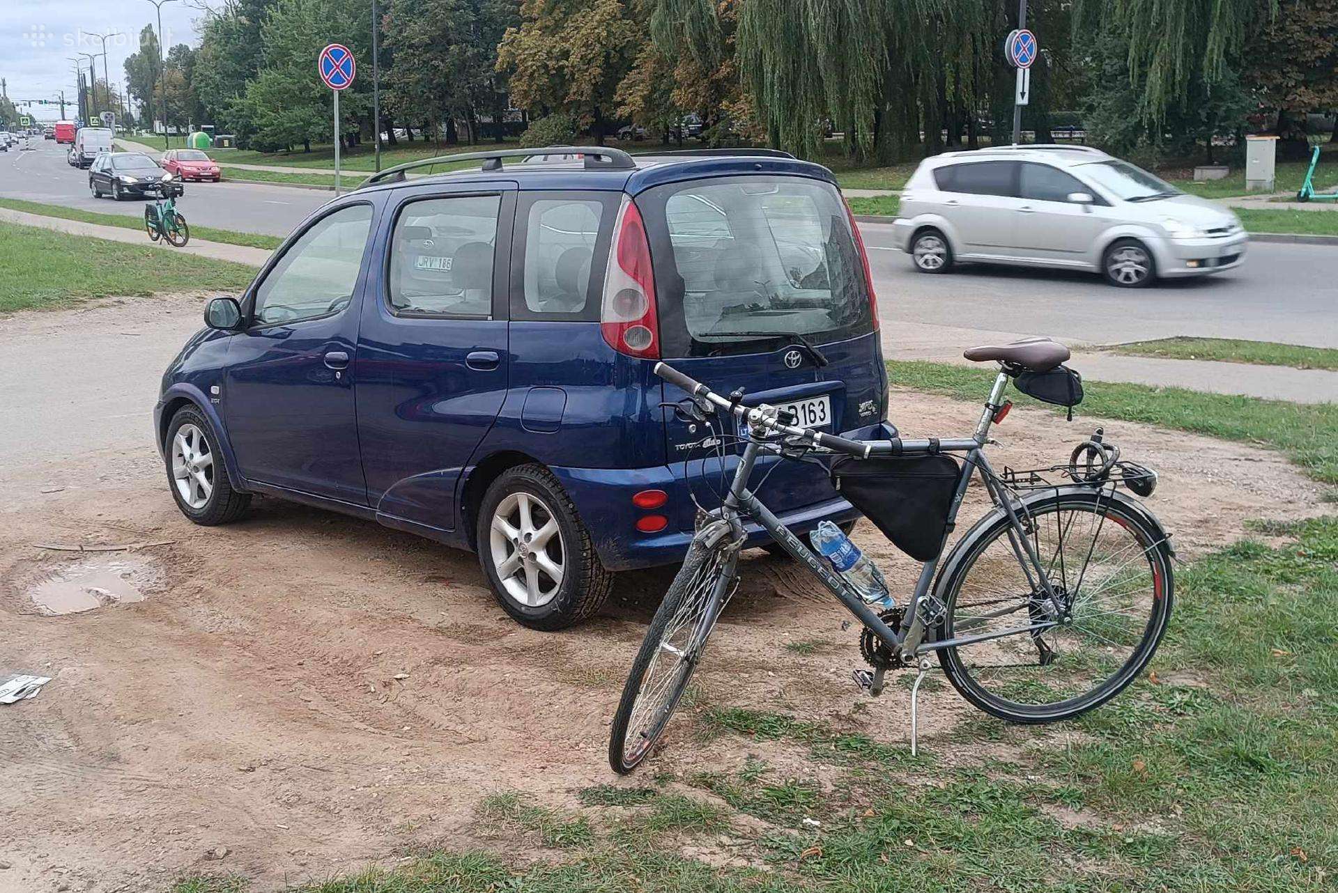 Toyota Yaris Verso, Минивэн