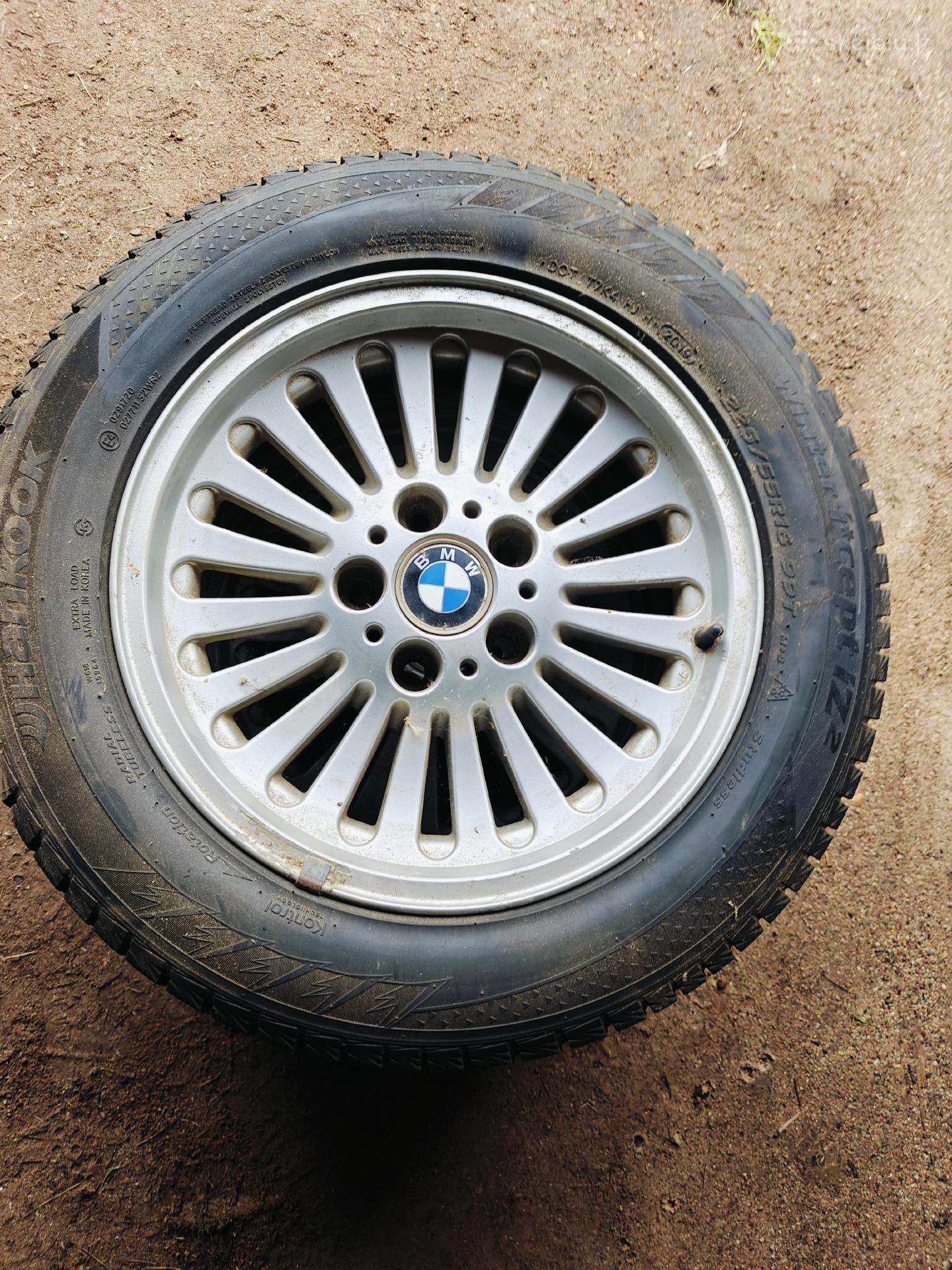 Bmw E39 E60 ratlankiai su padangomis
