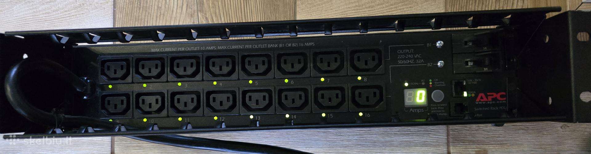 Apc Switched rack Pdu (valdomi kištukiniai lizdai)