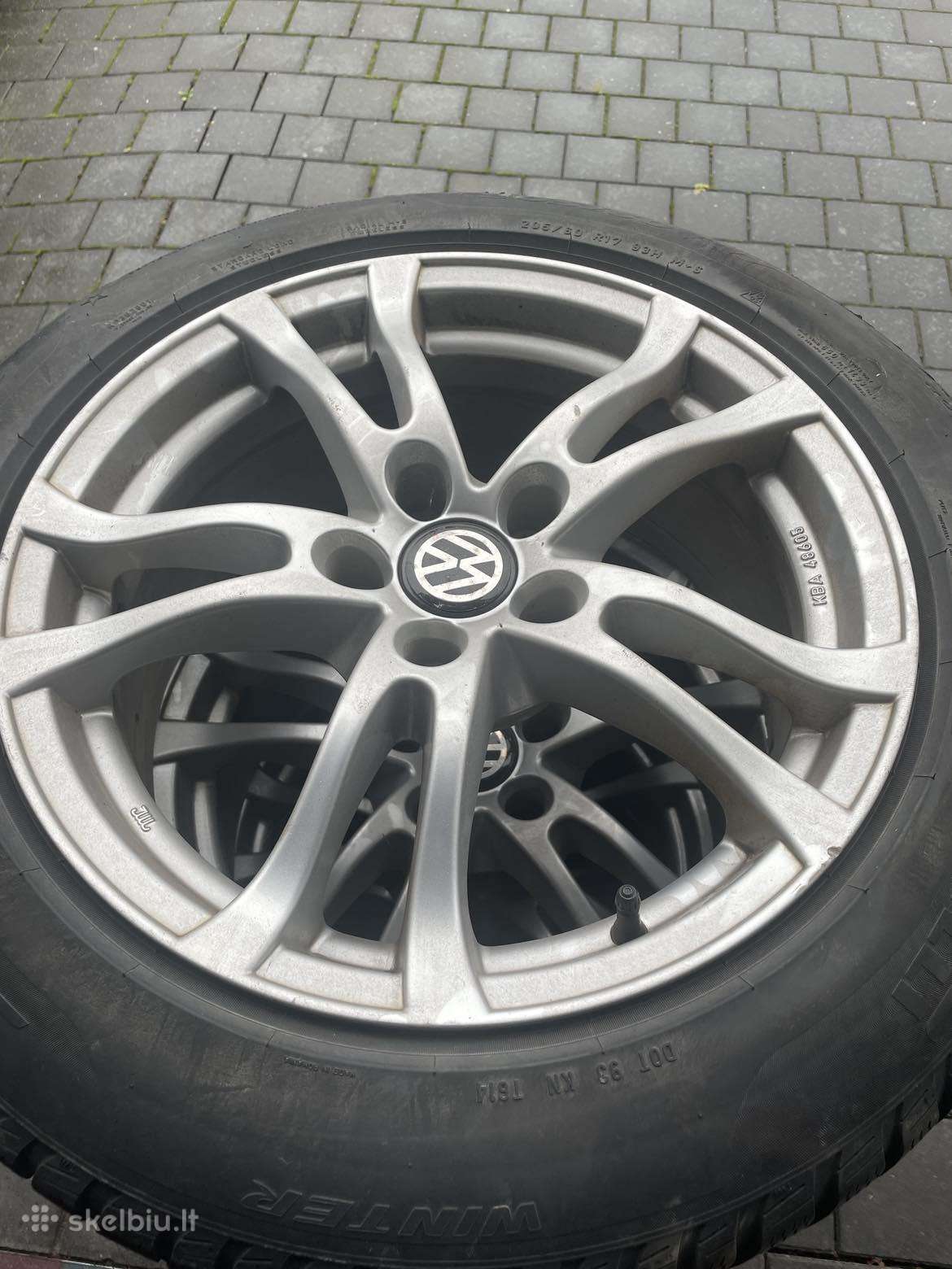 Ratlankiai R17 + Pirelli zieminės padangos 205/60