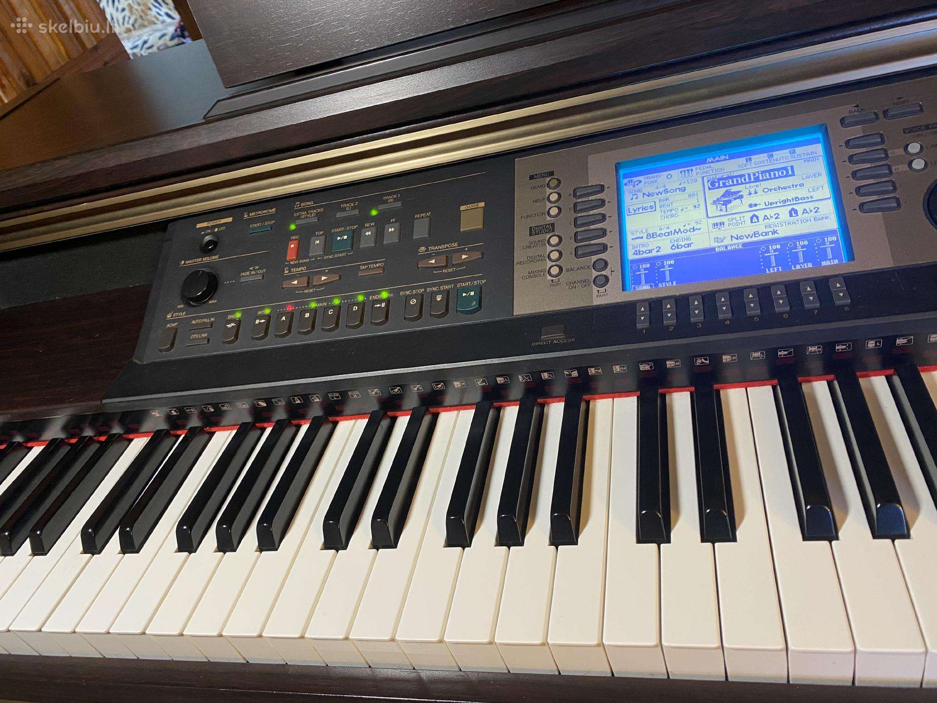Yamaha cvp 203 clavinova