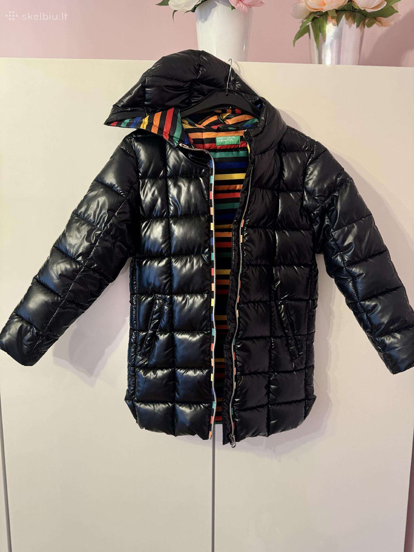 Ilga striukė Benetton 130cm.