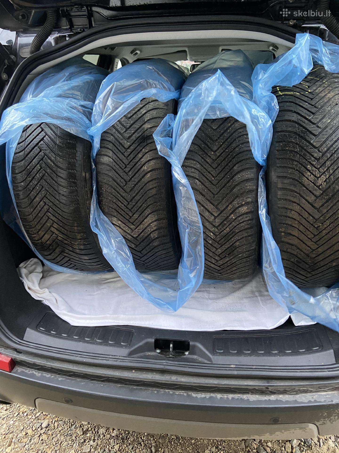 Hankook, žieminės 235/60 R18 | A27085517