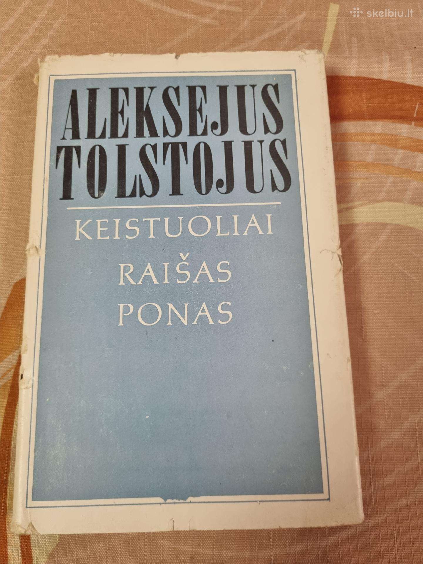 Keistuoliai , raišas ponas