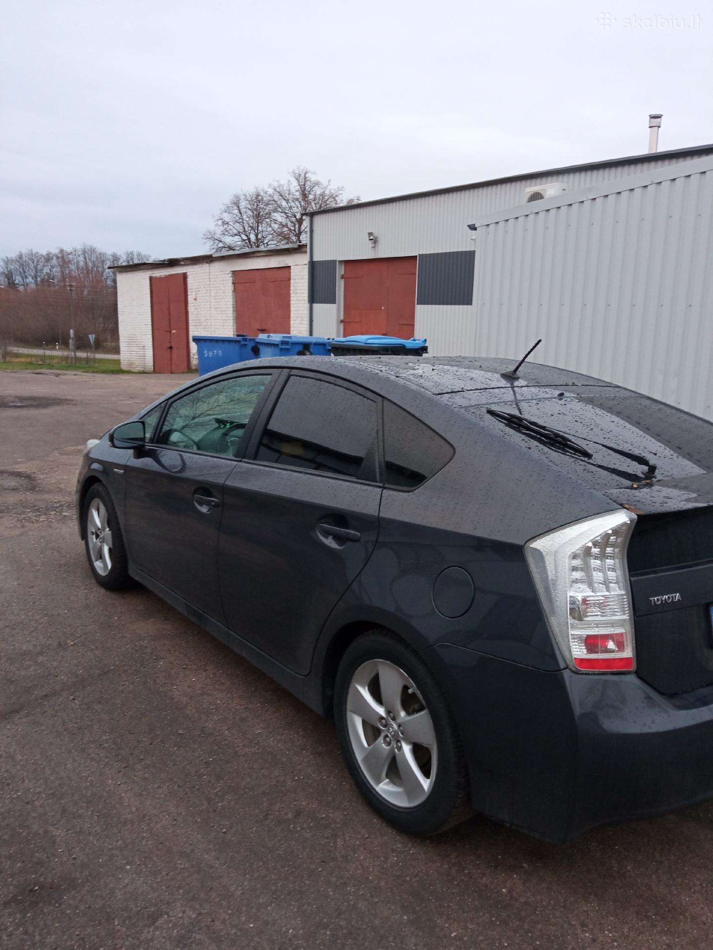 Toyota Prius, hatchback
