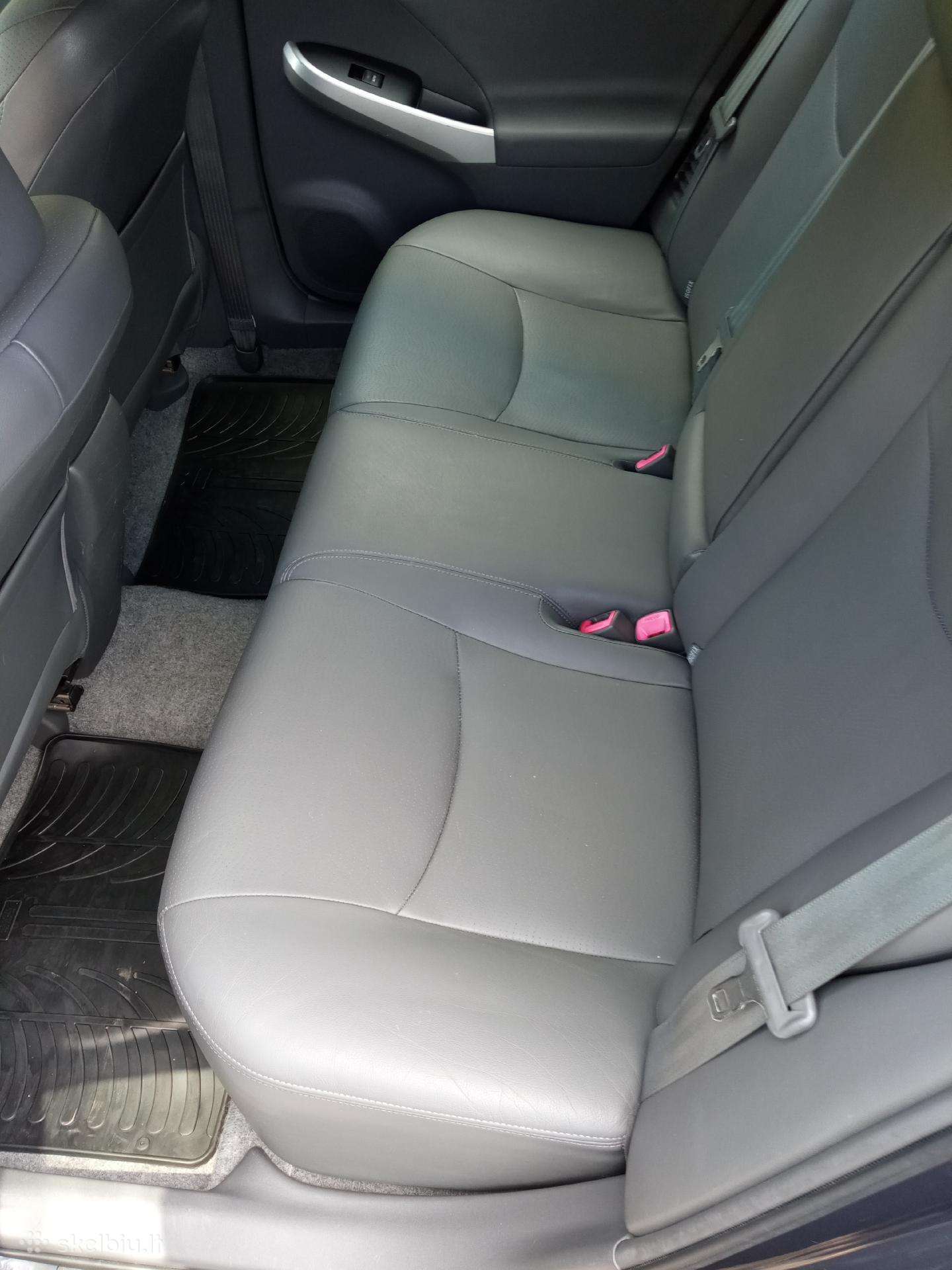 Toyota Prius, hatchback