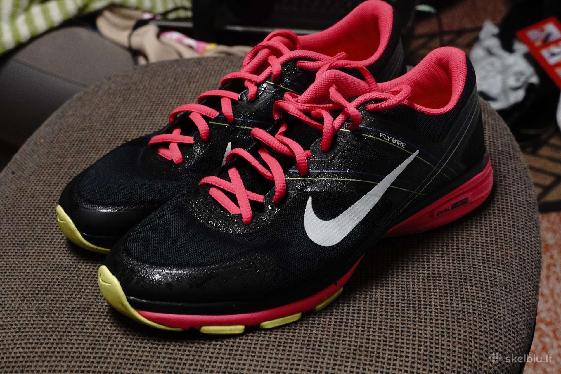 Nike Dual Fusion moteriški sportbačiai – 41 dydis