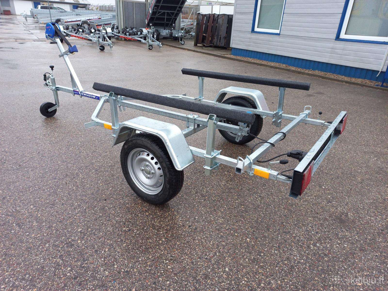 Niewiadow, vandens transporto