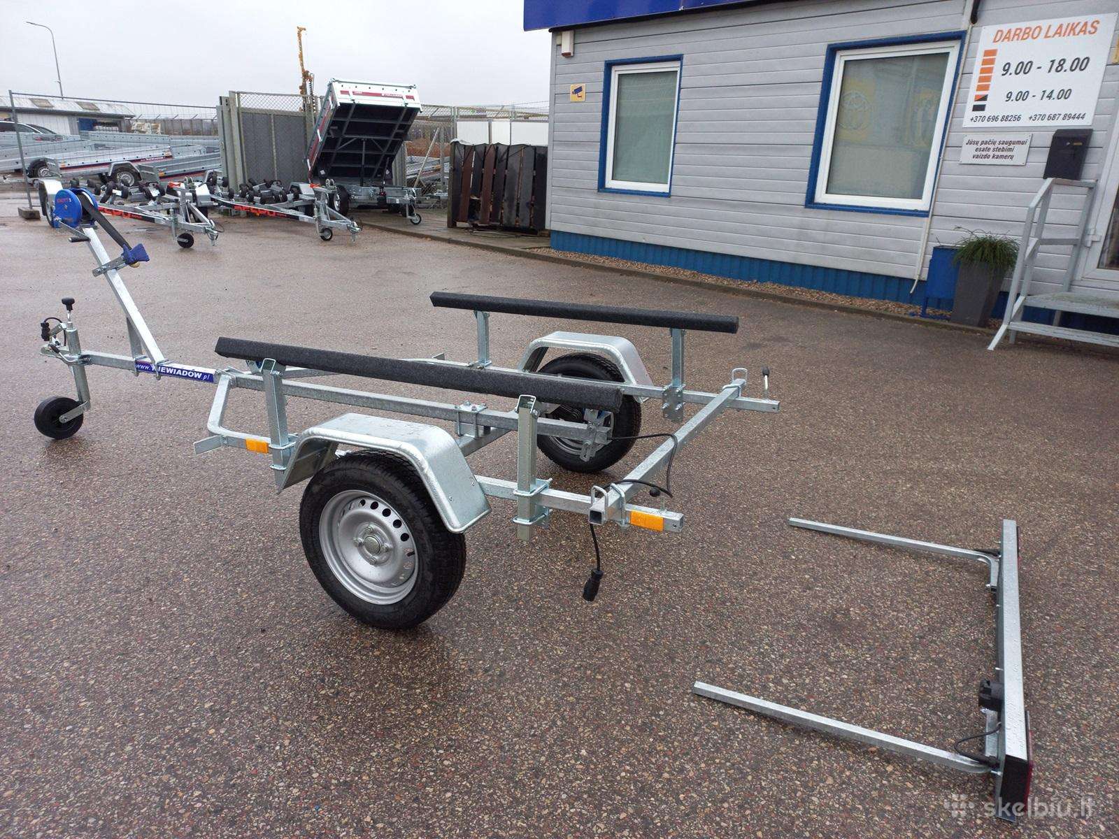 Niewiadow, vandens transporto