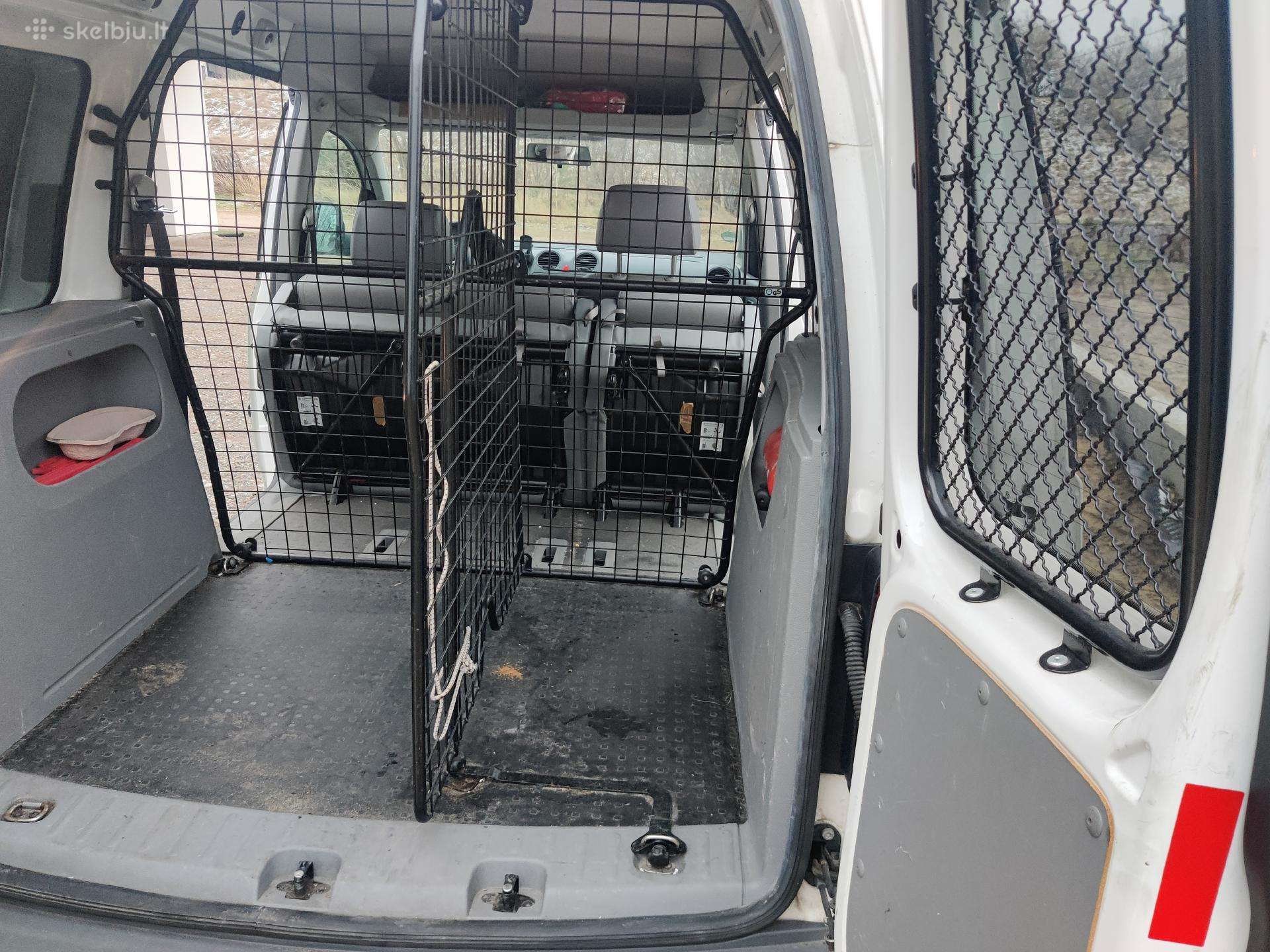 VW Caddy gyvūnų vežiojmo grotos