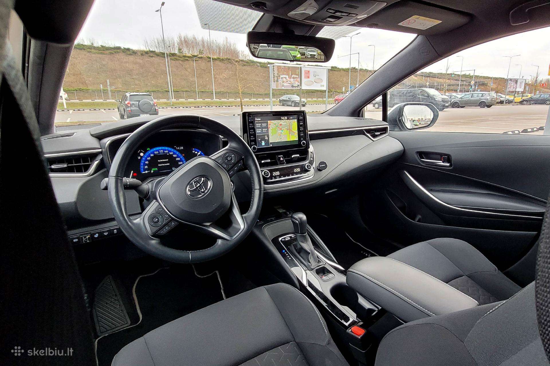 Toyota Prius, hečbekas